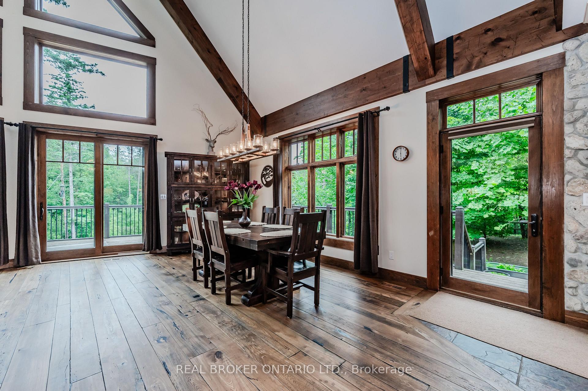 Photo 17 of 11 Pioneer Grove Road, Puslinch, Puslinch Lake Settlement Areas — HOMEH