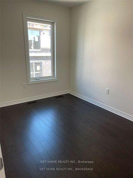 Photo 7 of Unit 502, 1034 Reflection Place, Pickering, Rural Pickering — HOMEH