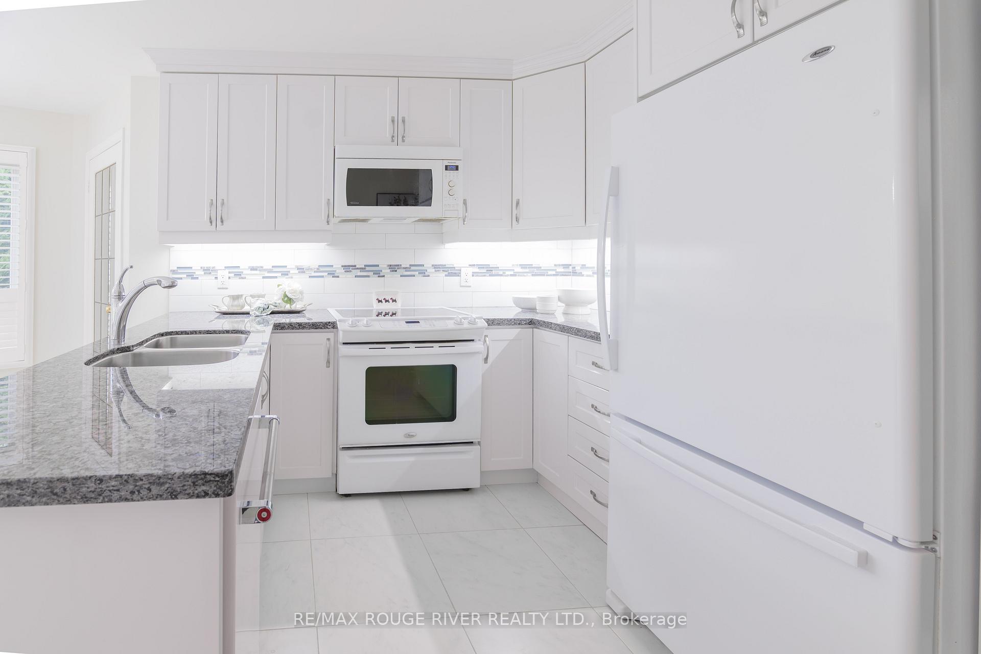 Photo 13 of 1830 Post Drive, Pickering, Amberlea — HOMEH