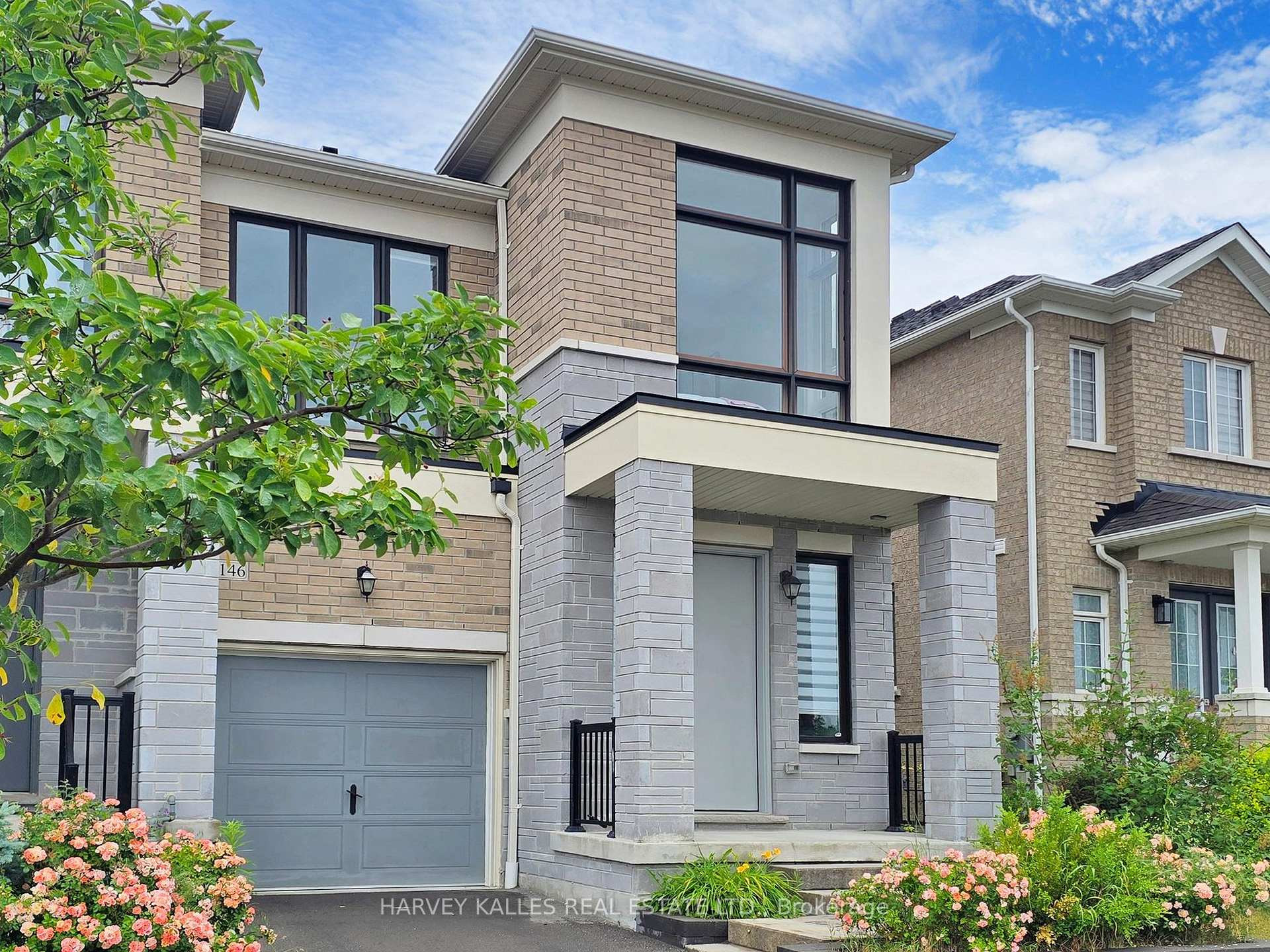 Front of 1146 Cactus Crescent