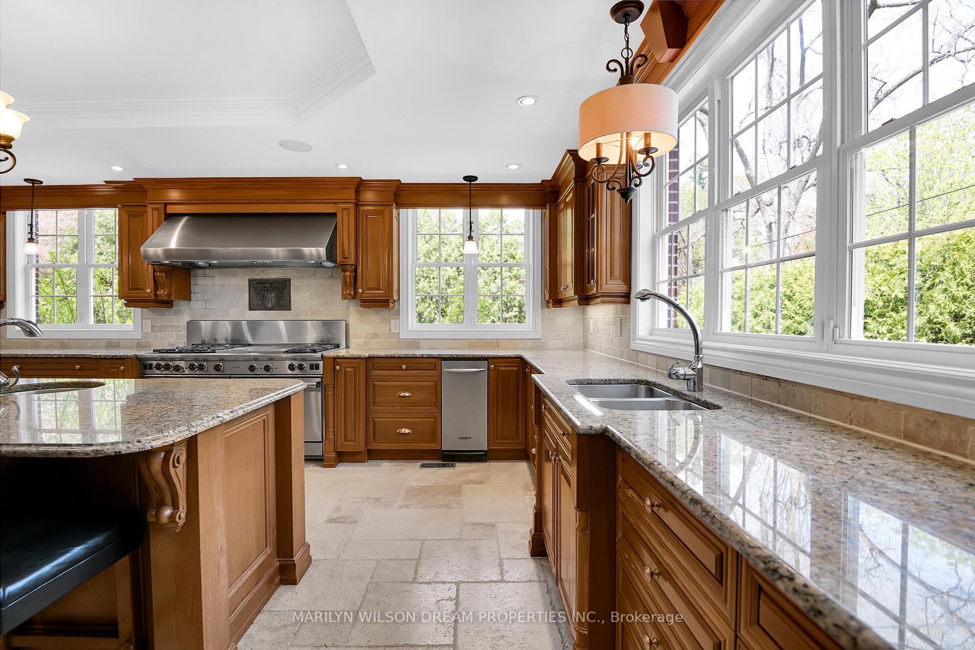 Photo 5 of 251 Thorold Road, Ottawa, Rockcliffe — HOMEH