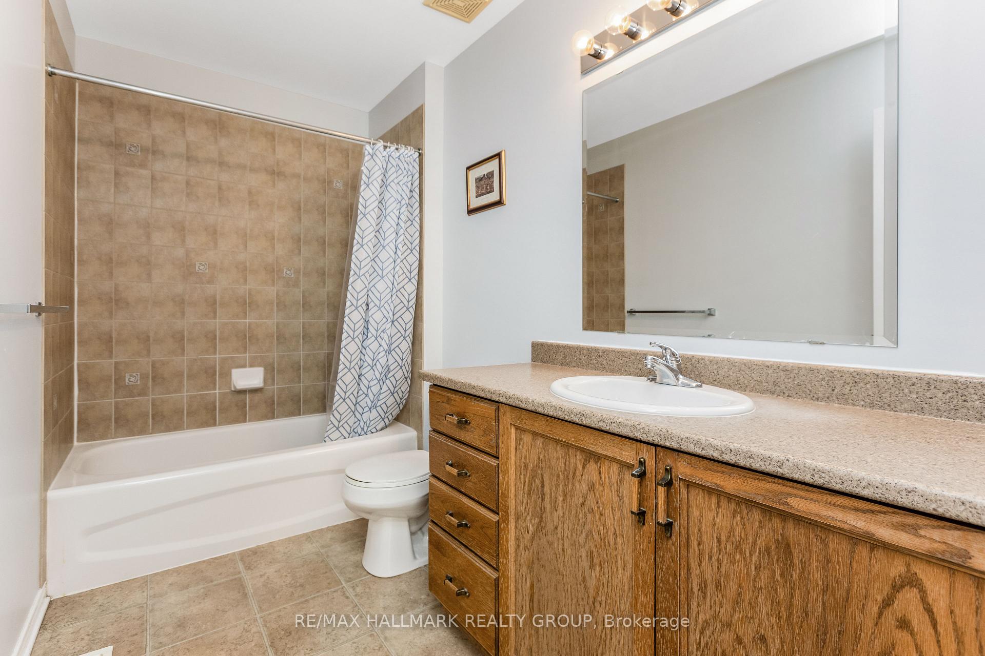 Photo 24 of 504 Lakeridge Drive, Ottawa, Avalon East — HOMEH
