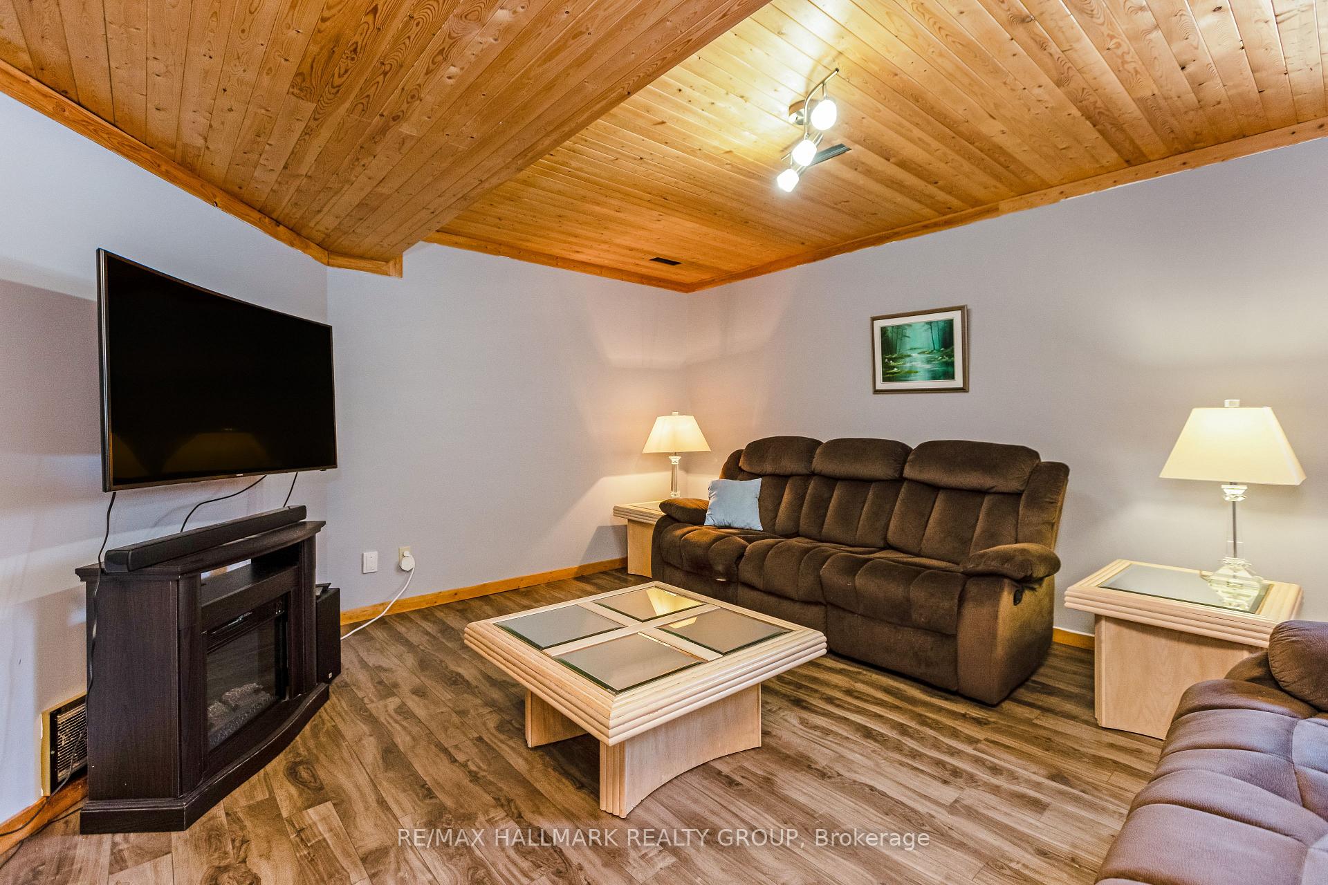 Photo 25 of 504 Lakeridge Drive, Ottawa, Avalon East — HOMEH
