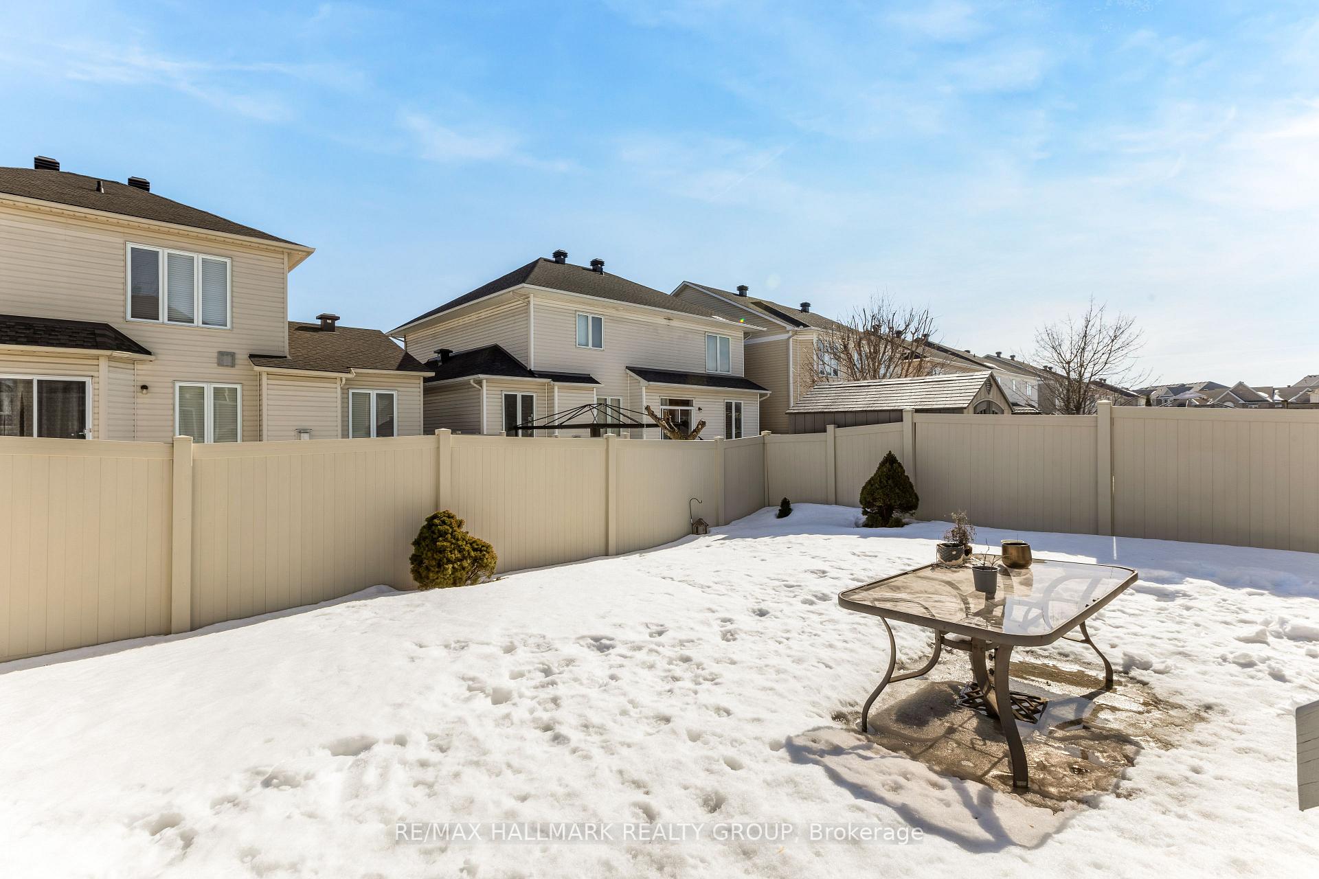 Photo 30 of 504 Lakeridge Drive, Ottawa, Avalon East — HOMEH