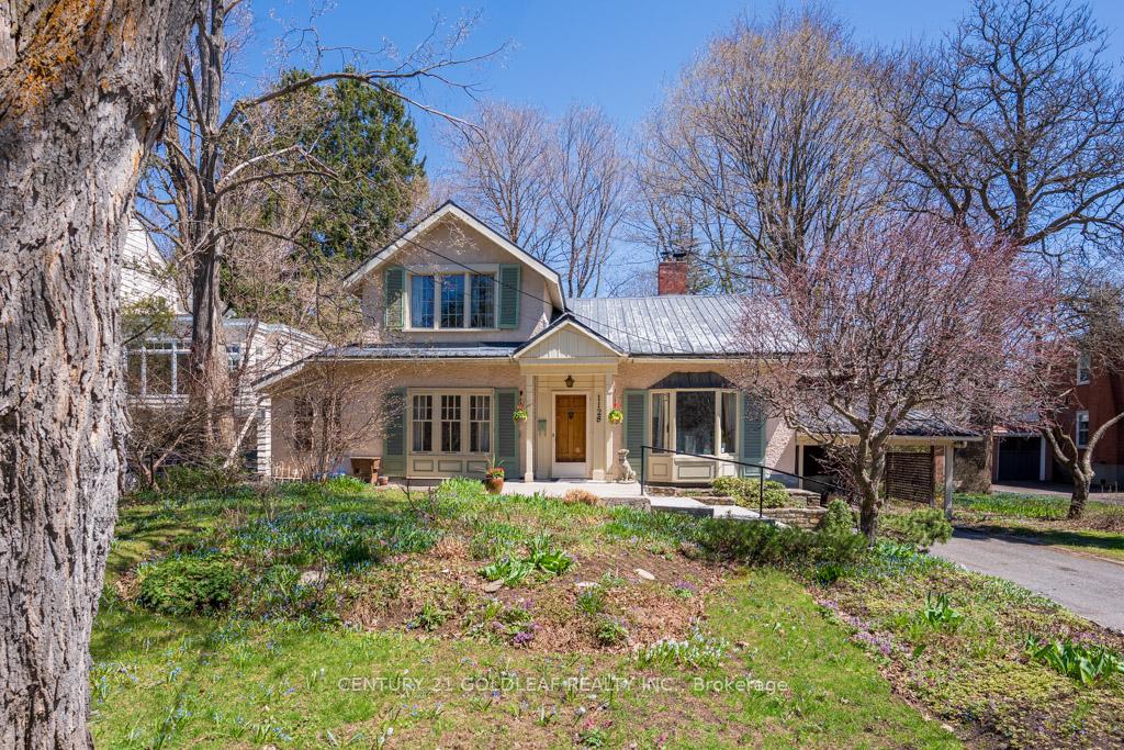Photo 3 of 1128 Lisgar Road, Ottawa, Rockcliffe — HOMEH