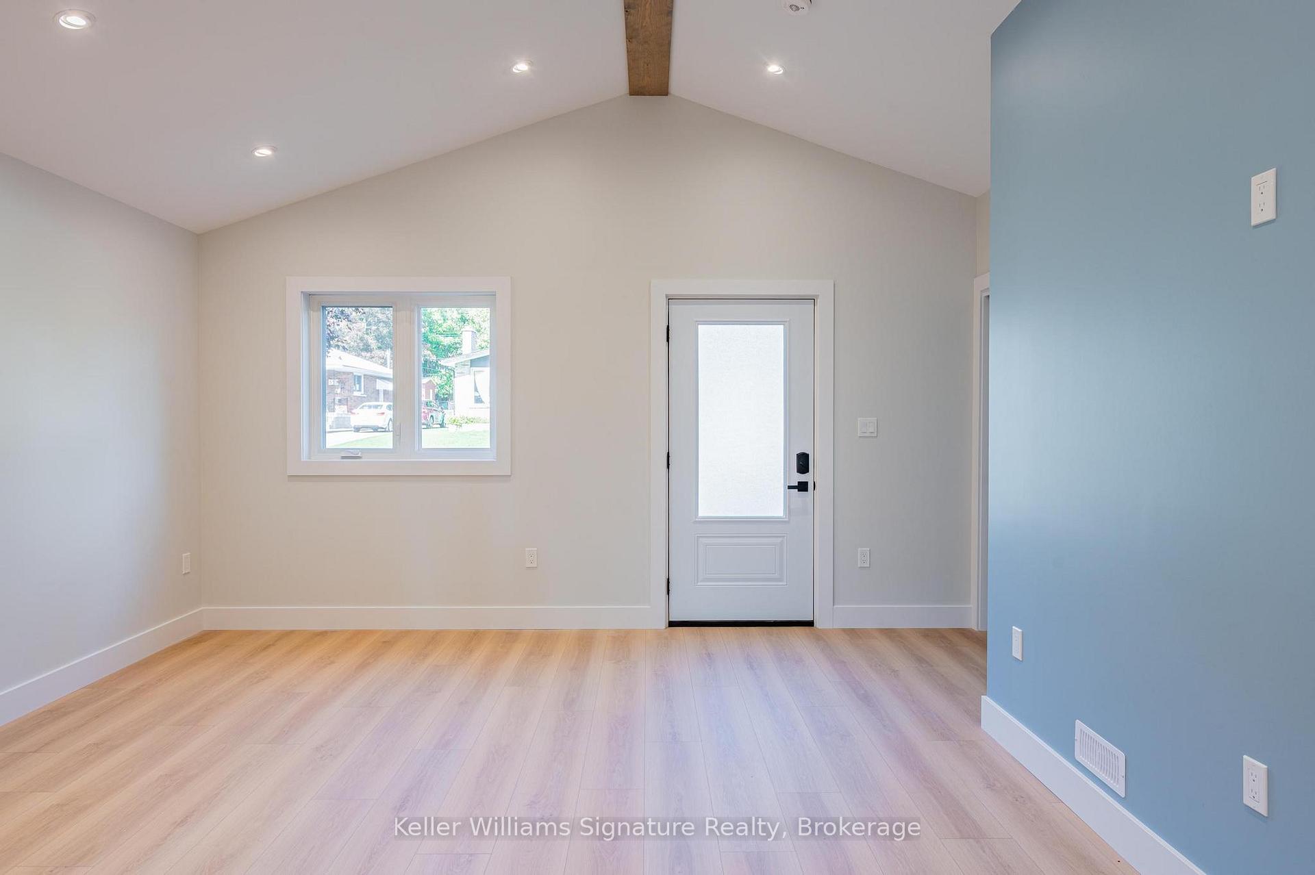 Photo 8 of 547 Hillside Street, Peterborough, Northcrest Ward 5 — HOMEH