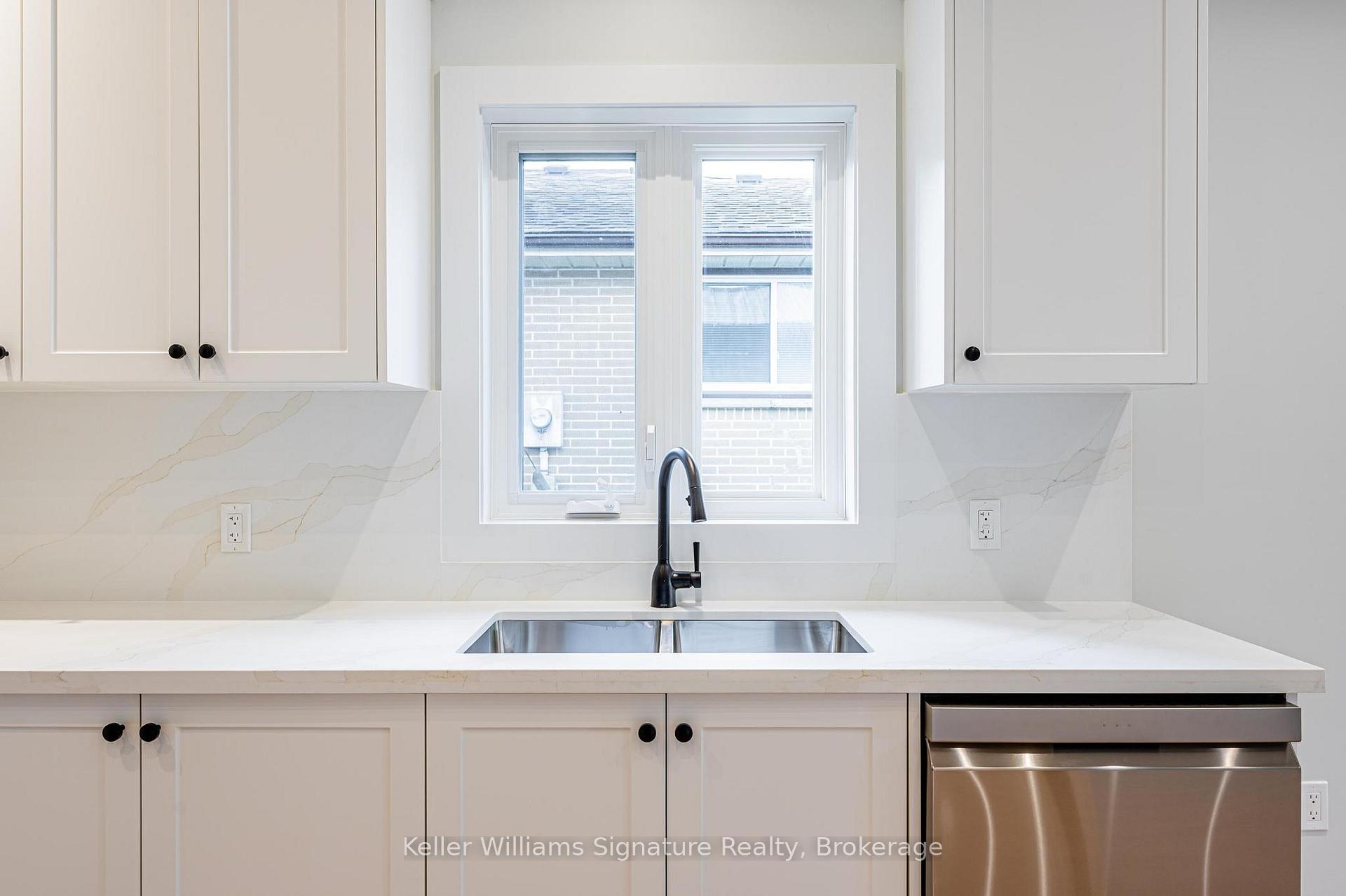 Photo 14 of 547 Hillside Street, Peterborough, Northcrest Ward 5 — HOMEH