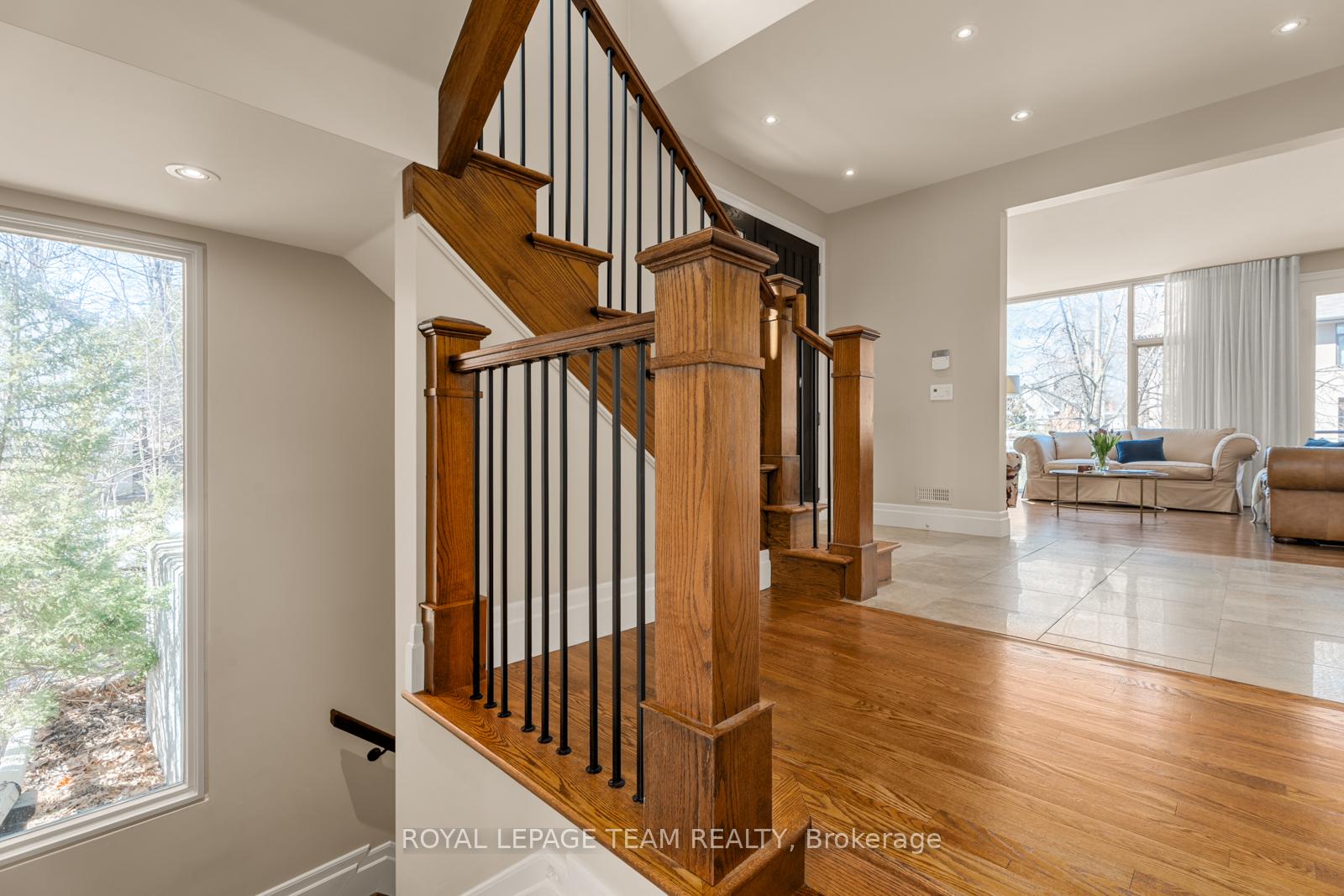 Photo 36 of 100 Black Maple Private, Ottawa, Rockcliffe — HOMEH
