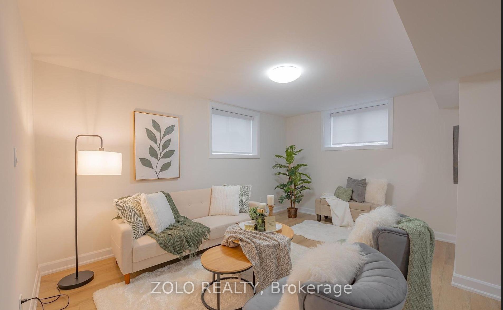 Photo 1 of 951 Bamford Terrace, Peterborough, Monaghan Ward 2 — HOMEH