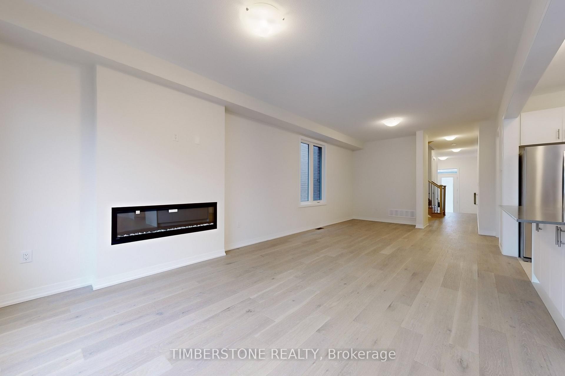 Photo 8 of 1823 Irish Moss Square, Pickering, Rural Pickering — HOMEH
