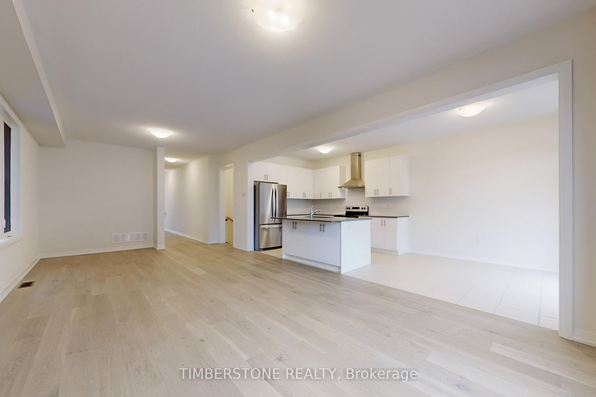 Photo 9 of 1823 Irish Moss Square, Pickering, Rural Pickering — HOMEH