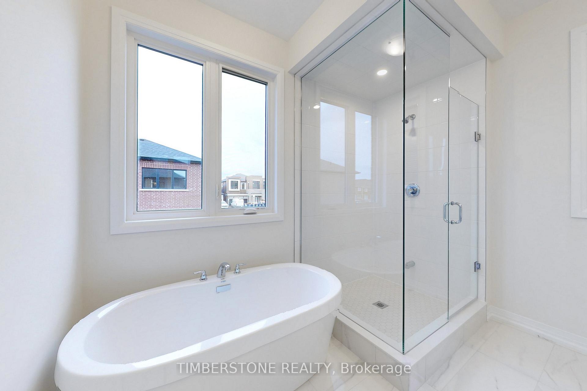 Photo 21 of 1823 Irish Moss Square, Pickering, Rural Pickering — HOMEH