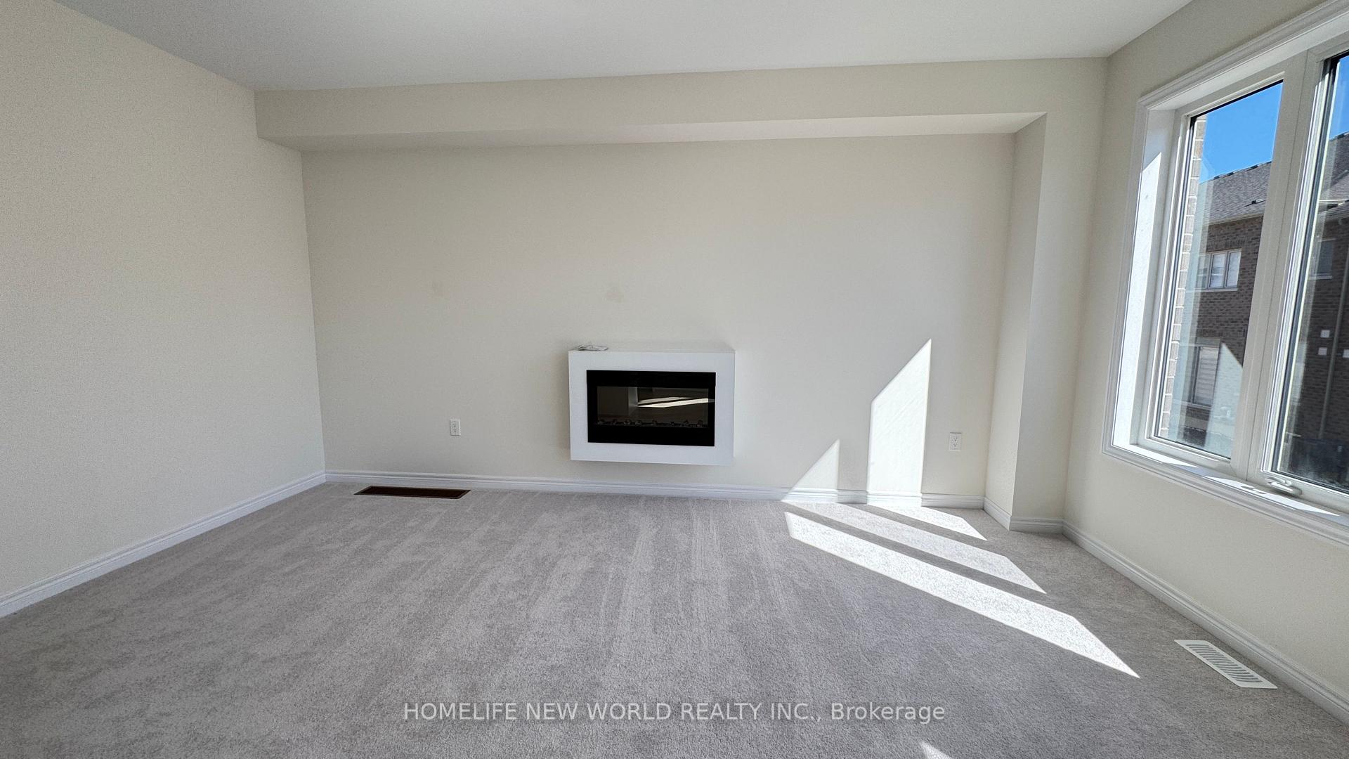 Photo 9 of 923 Elizabeth Mackenzie Drive, Pickering, Rural Pickering — HOMEH
