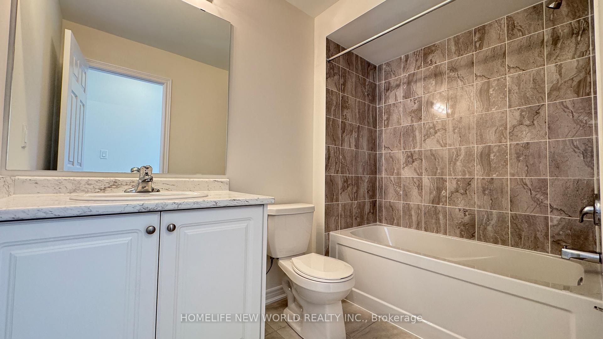 Photo 16 of 923 Elizabeth Mackenzie Drive, Pickering, Rural Pickering — HOMEH