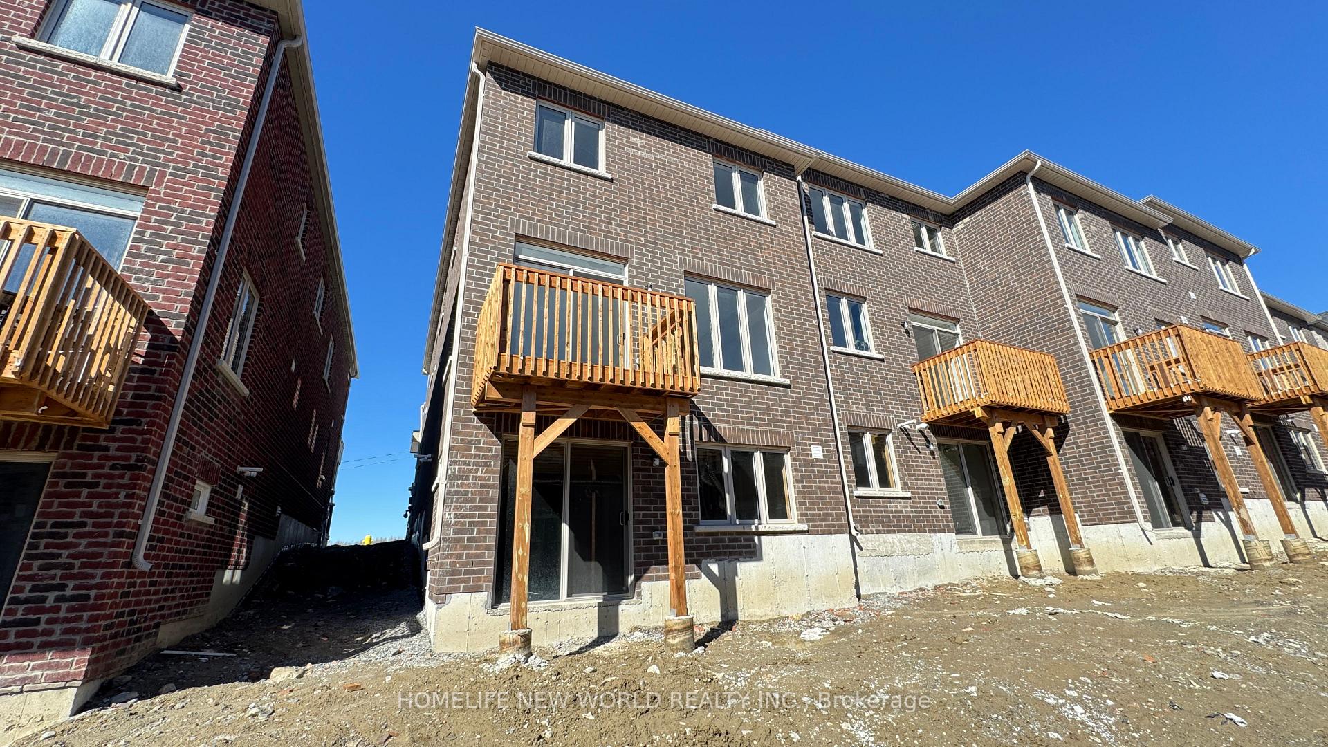Photo 19 of 923 Elizabeth Mackenzie Drive, Pickering, Rural Pickering — HOMEH