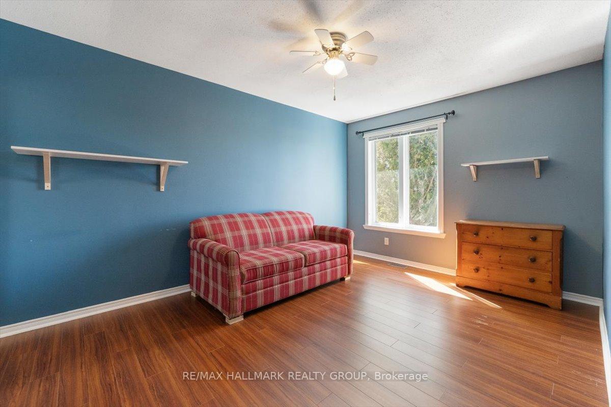Photo 25 of 648 Apollo Way, Ottawa, Fallingbrook/Pineridge — HOMEH