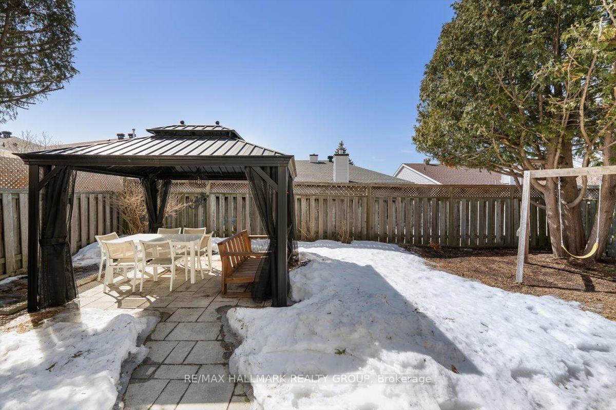 Photo 29 of 648 Apollo Way, Ottawa, Fallingbrook/Pineridge — HOMEH
