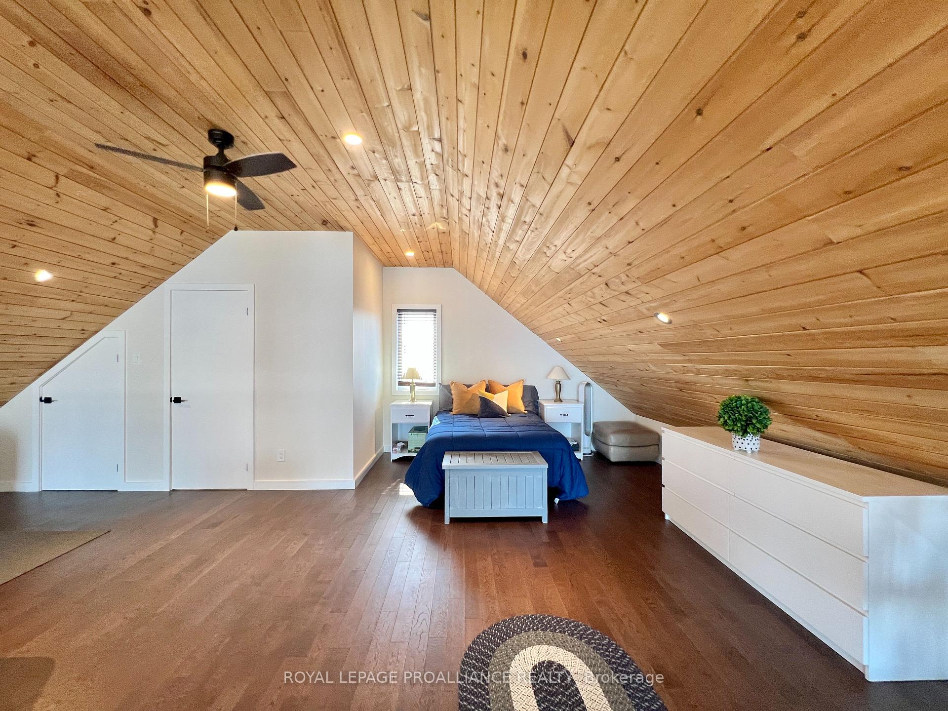 Photo 14 of 209 Prinyers Cove Crescent, Prince Edward County, North Marysburg Ward — HOMEH