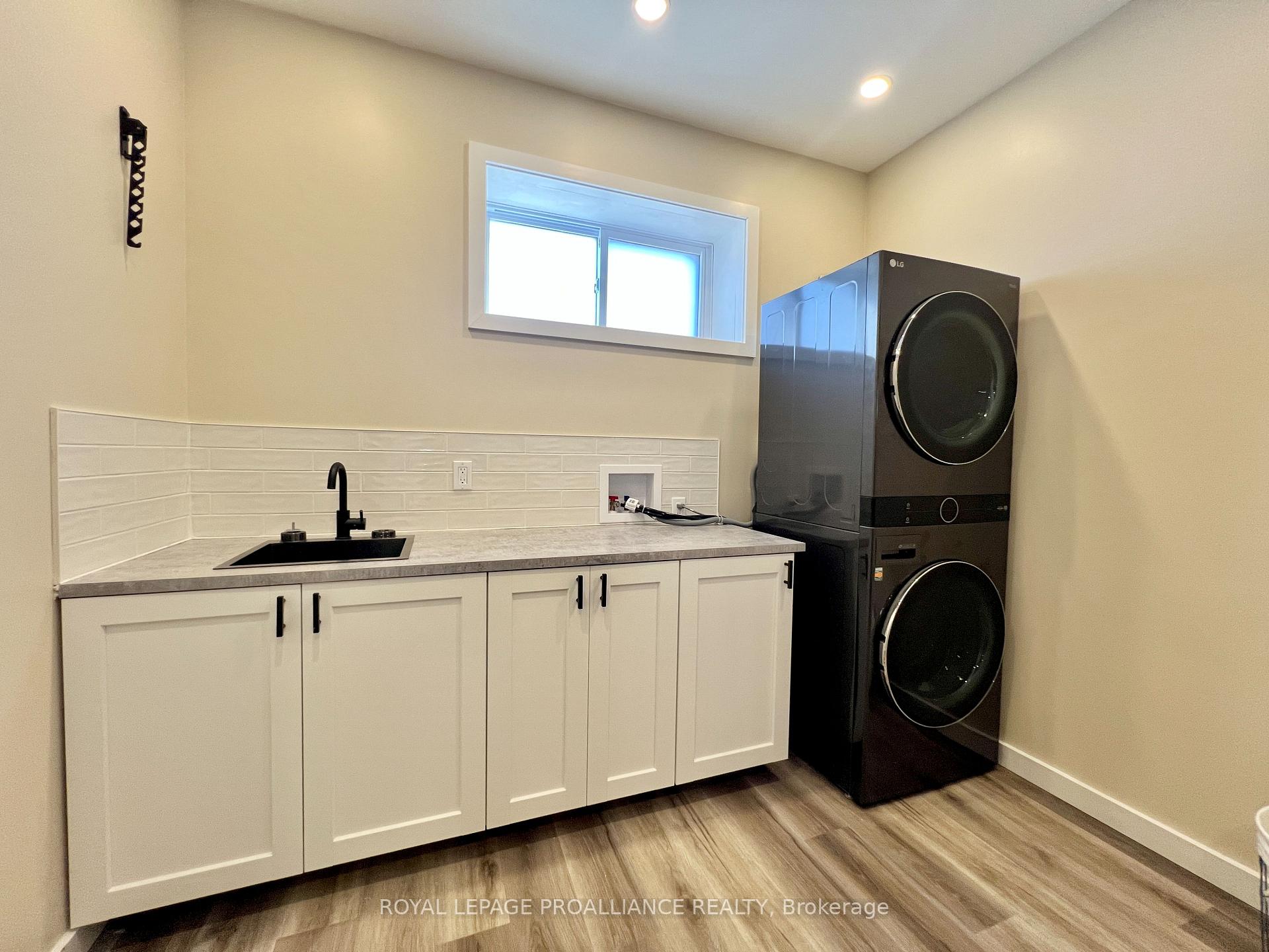 Photo 22 of 209 Prinyers Cove Crescent, Prince Edward County, North Marysburg Ward — HOMEH