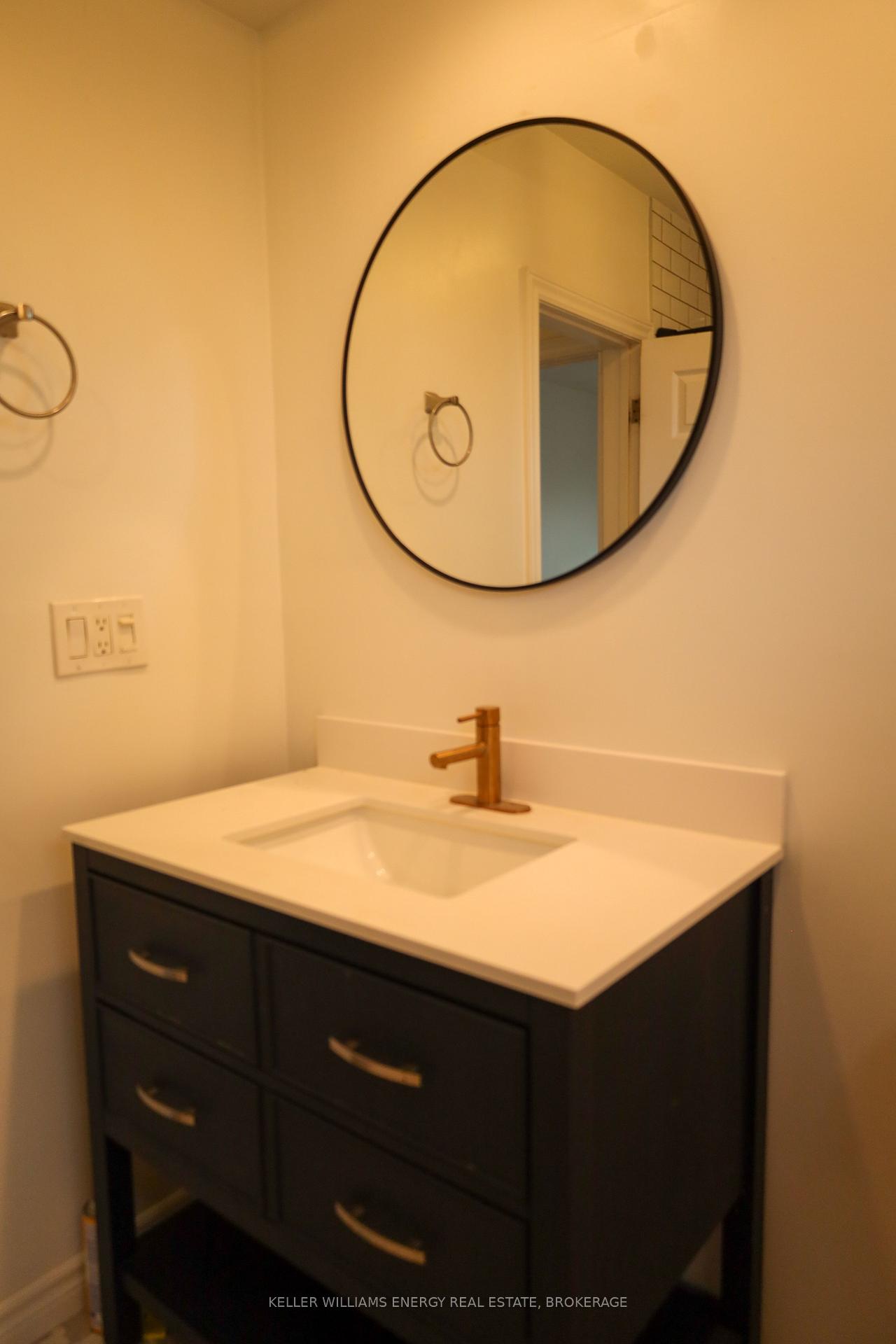 Photo 15 of Unit Upper, 134 Melrose Street, Oshawa, Donevan — HOMEH