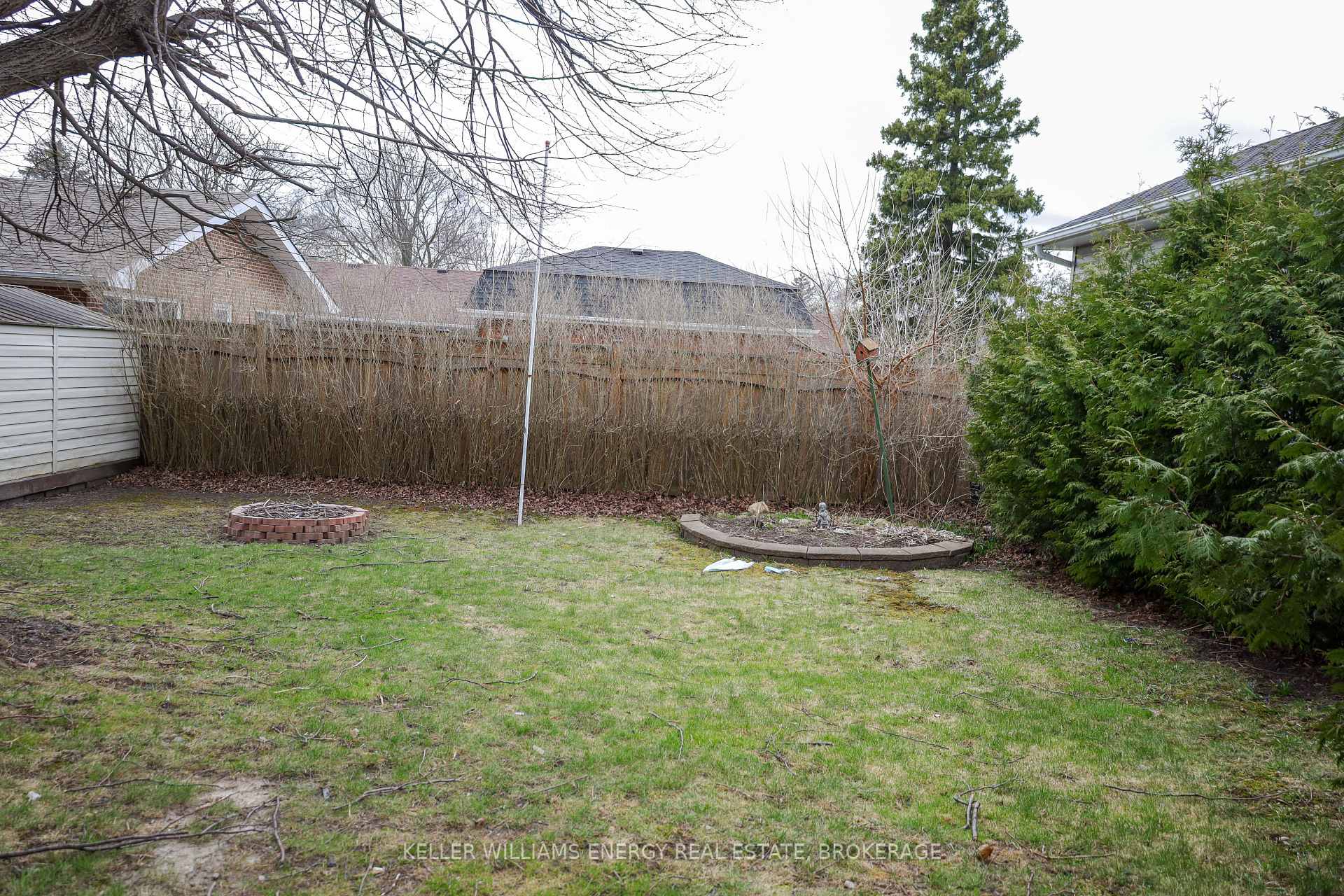 Photo 18 of Unit Upper, 134 Melrose Street, Oshawa, Donevan — HOMEH