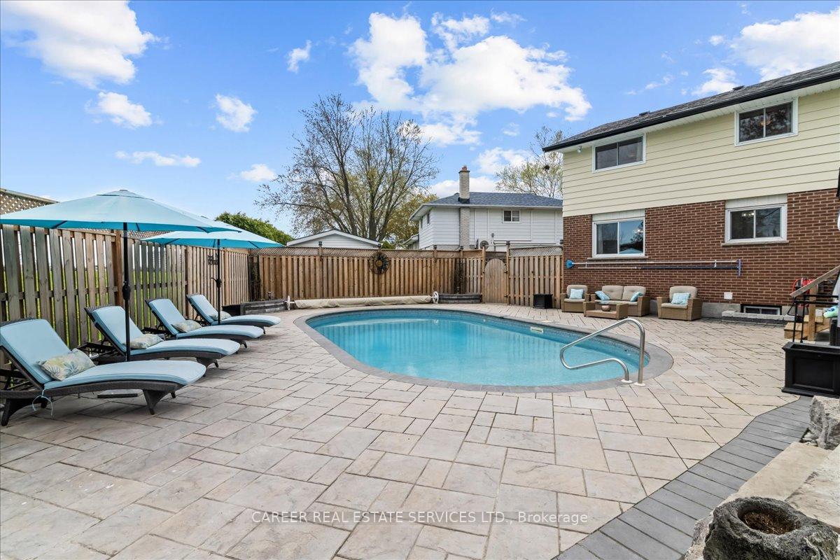 Photo 23 of 400 Lambeth Court, Oshawa, Centennial — HOMEH