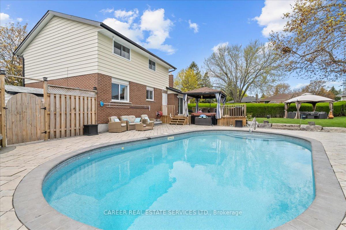 Photo 25 of 400 Lambeth Court, Oshawa, Centennial — HOMEH