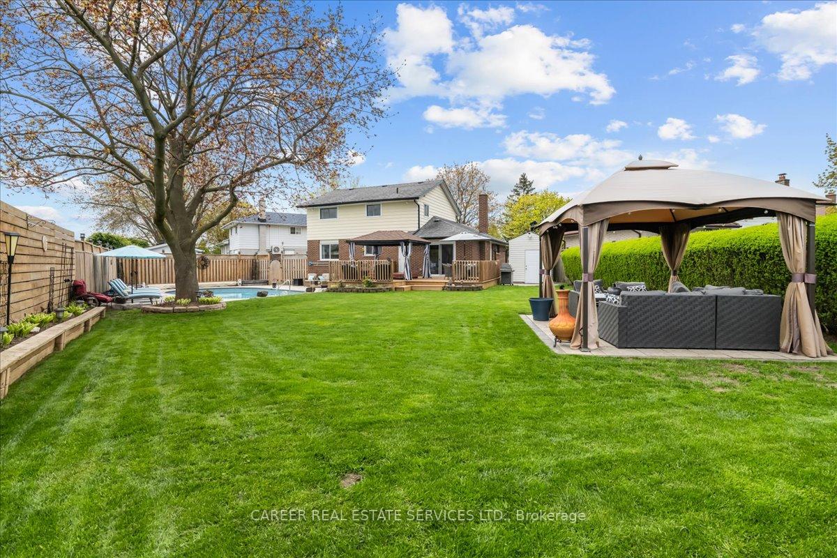 Photo 27 of 400 Lambeth Court, Oshawa, Centennial — HOMEH