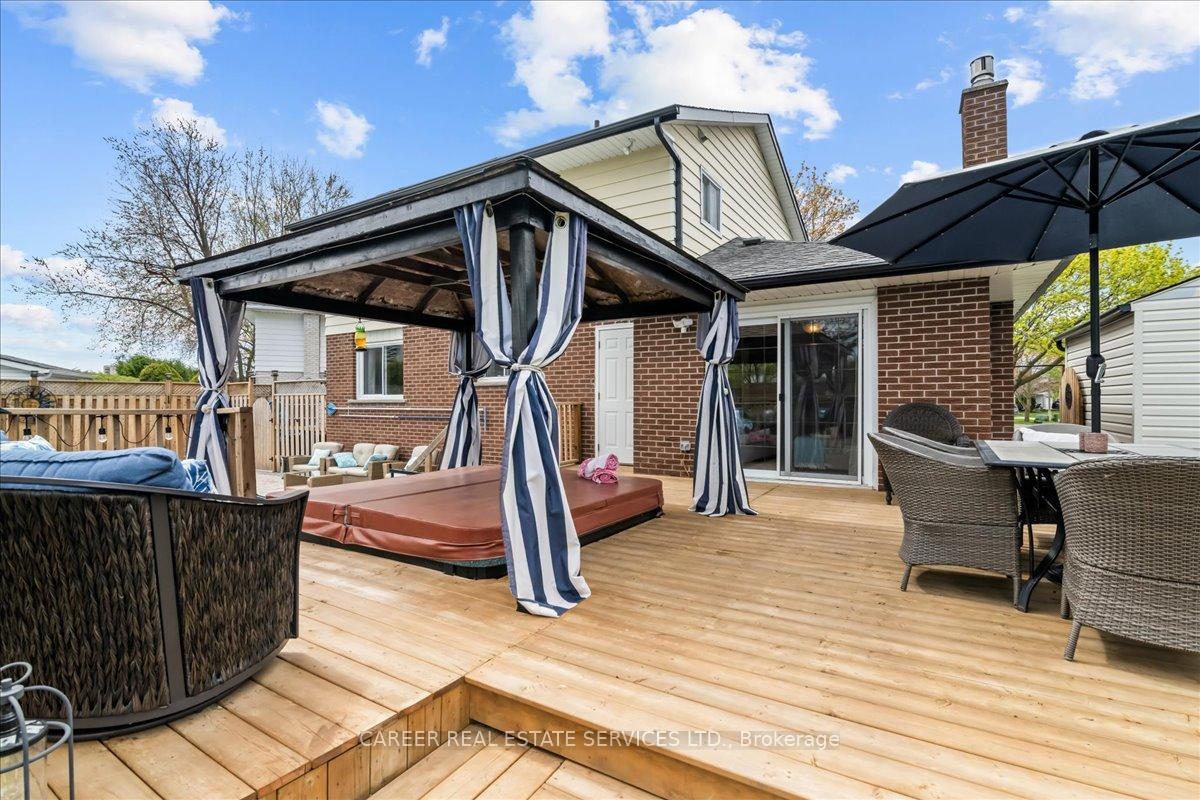 Photo 28 of 400 Lambeth Court, Oshawa, Centennial — HOMEH