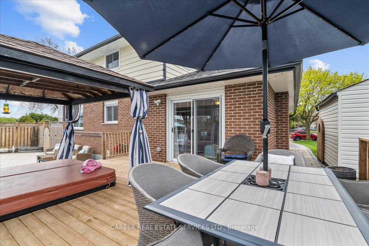 Photo 29 of 400 Lambeth Court, Oshawa, Centennial — HOMEH