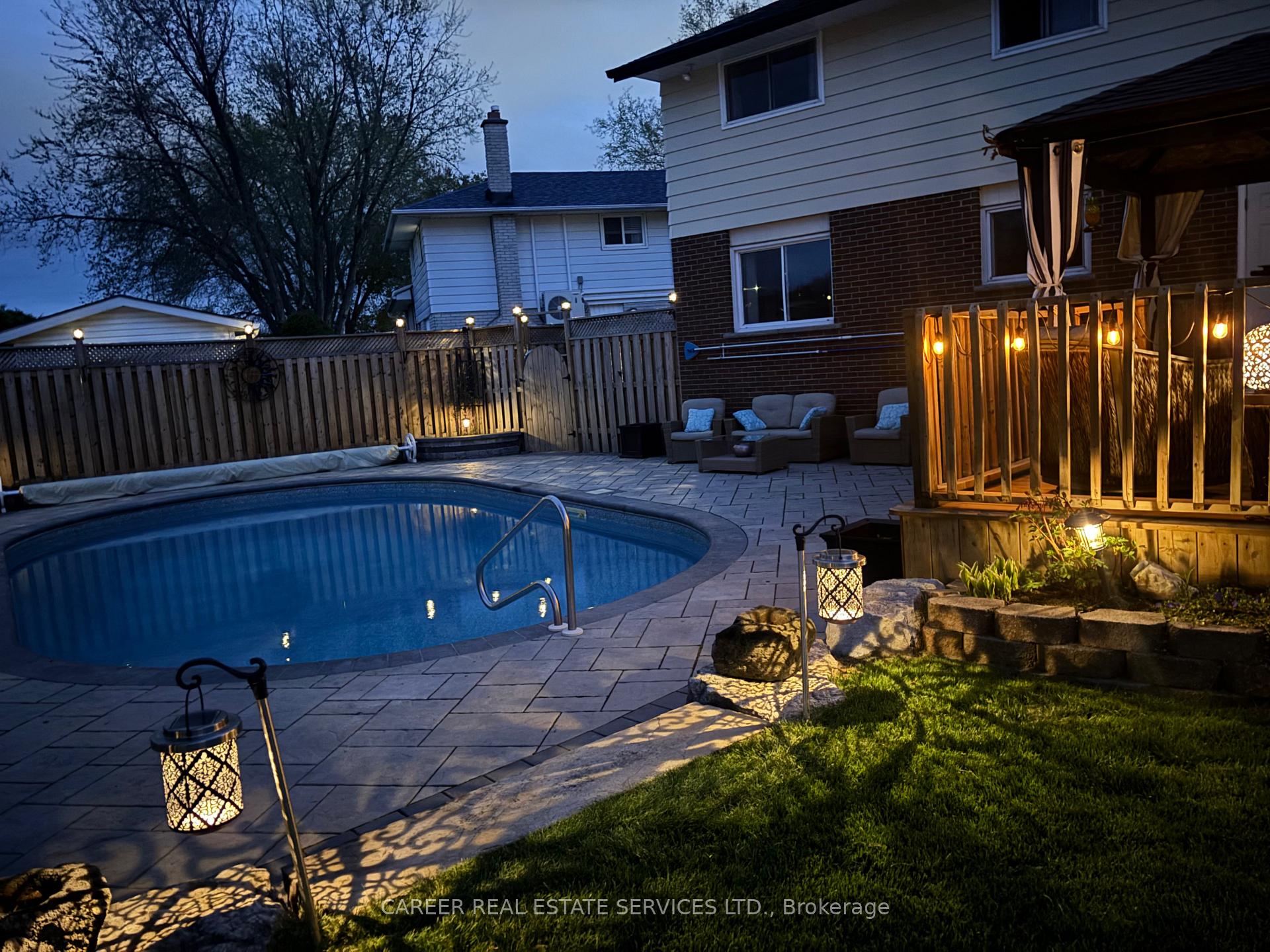 Photo 38 of 400 Lambeth Court, Oshawa, Centennial — HOMEH