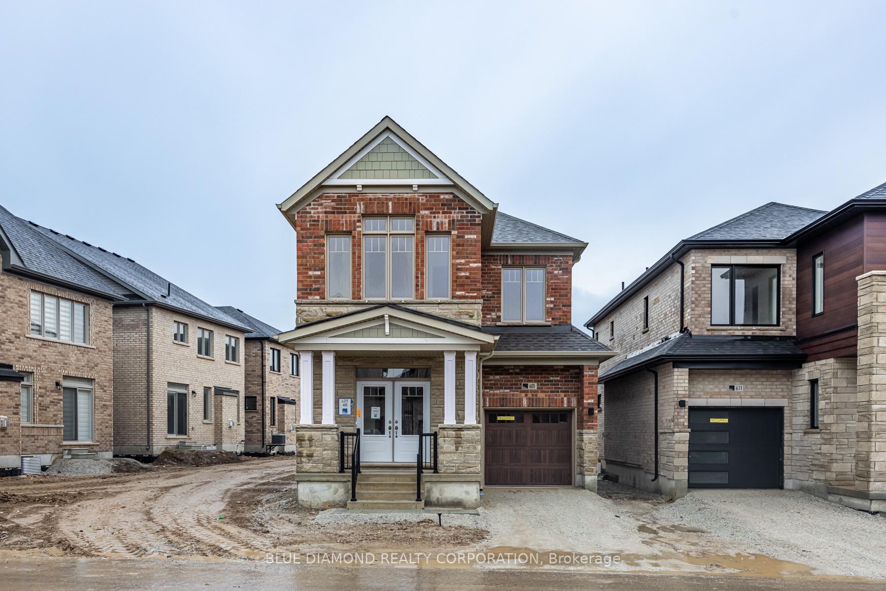 Front of 605 Bearberry Place W