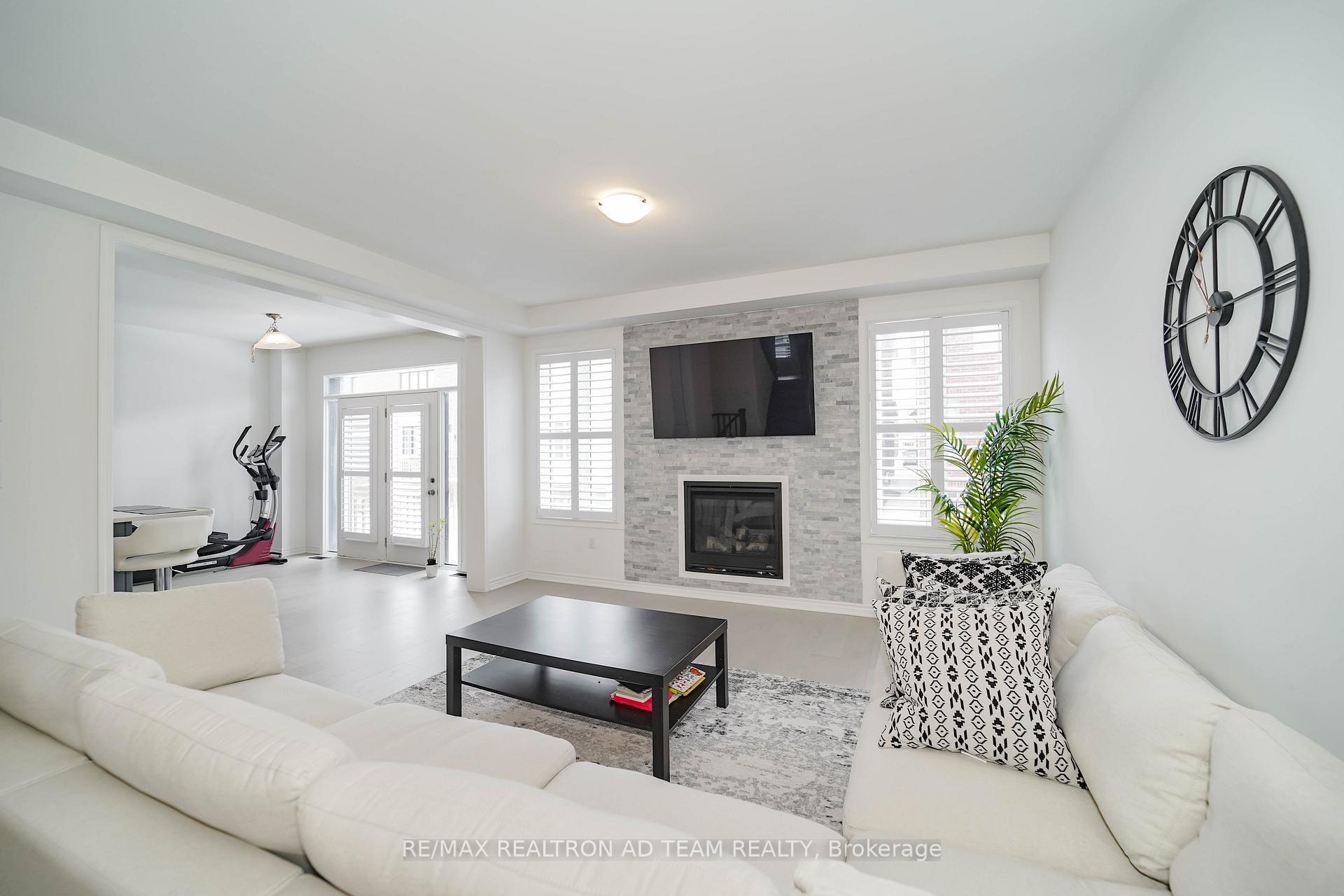 Photo 8 of 3086 Paperbirch Trail, Pickering, Rural Pickering — HOMEH