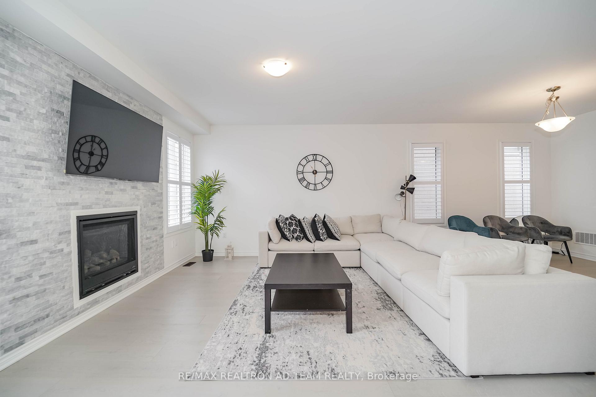 Photo 10 of 3086 Paperbirch Trail, Pickering, Rural Pickering — HOMEH