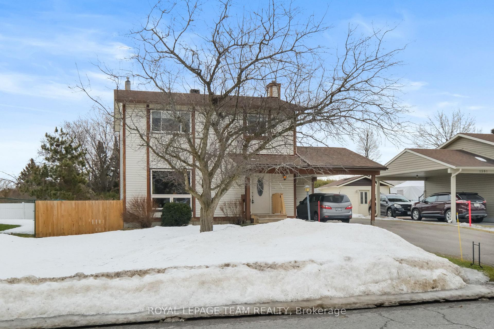Photo 2 of 1579 Payette Drive, Ottawa, Bilberry Creek/Queenswood Heights — HOMEH
