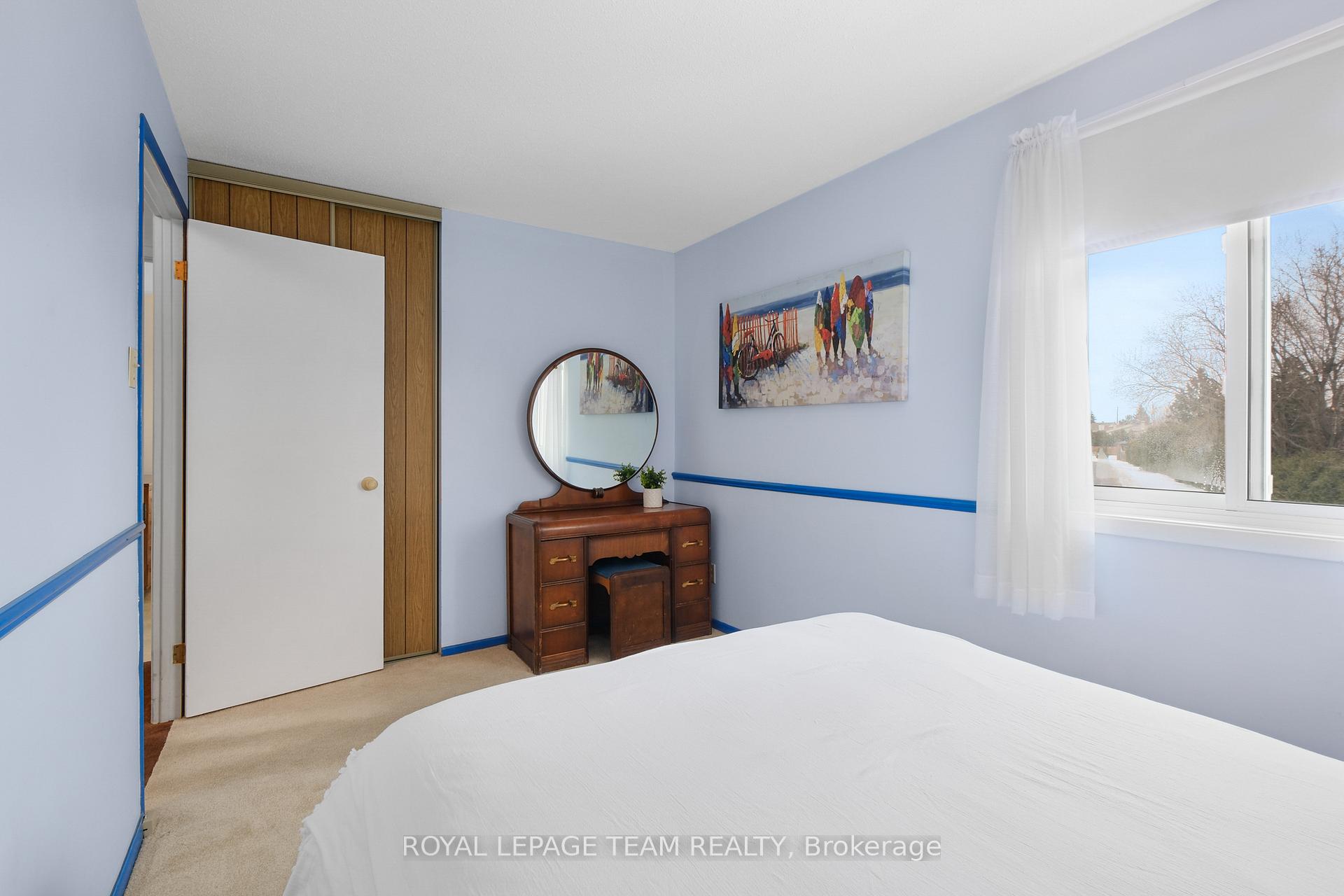 Photo 30 of 1579 Payette Drive, Ottawa, Bilberry Creek/Queenswood Heights — HOMEH
