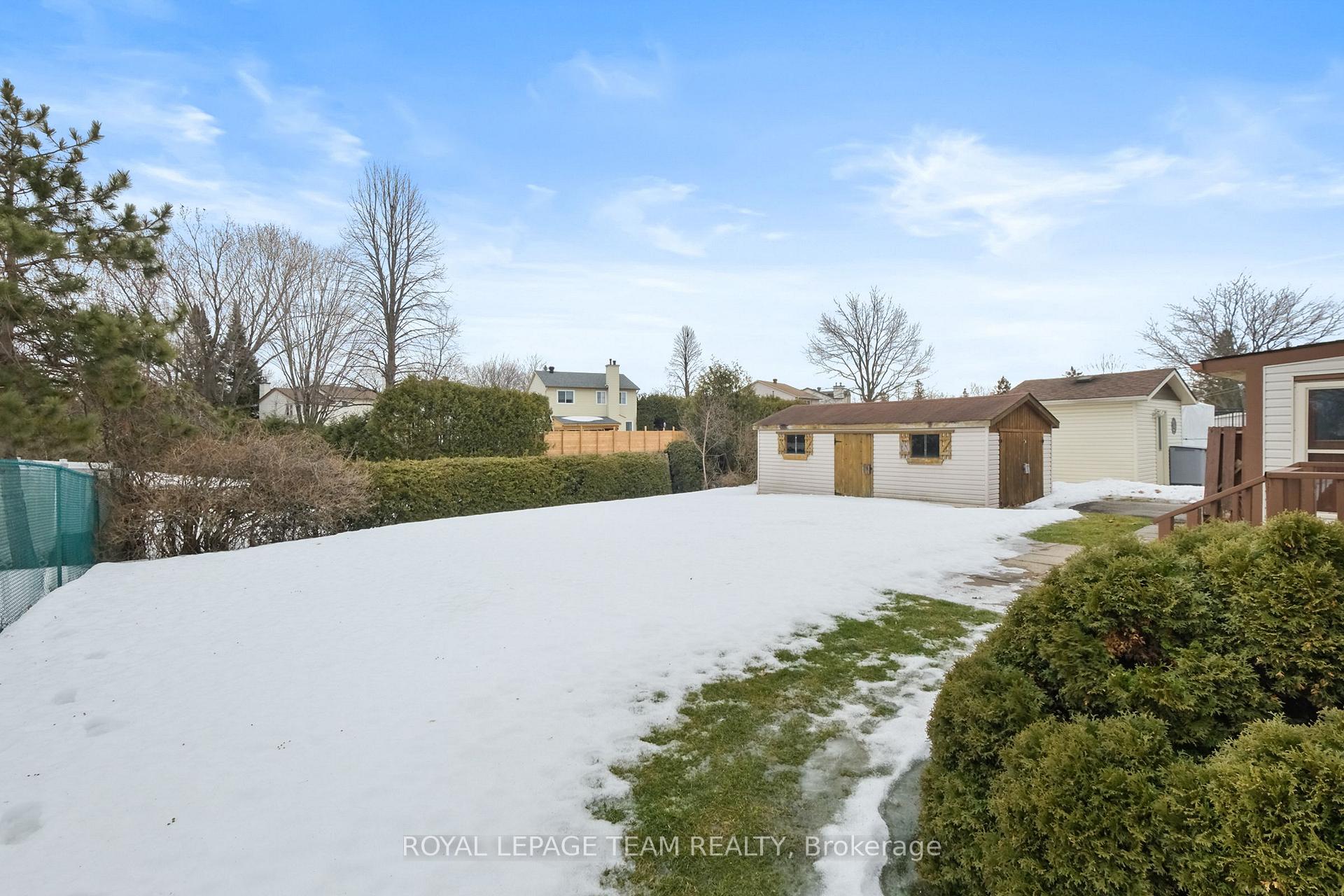Photo 49 of 1579 Payette Drive, Ottawa, Bilberry Creek/Queenswood Heights — HOMEH