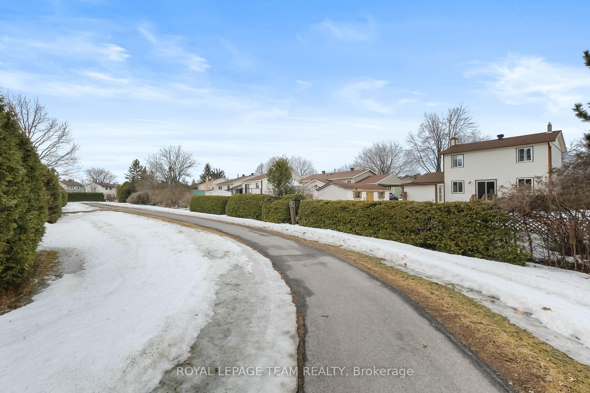 Photo 50 of 1579 Payette Drive, Ottawa, Bilberry Creek/Queenswood Heights — HOMEH