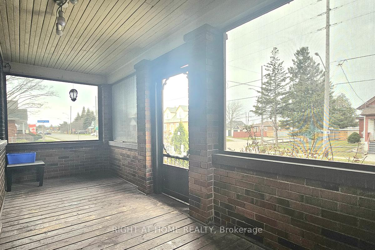 Photo 3 of 535 Drew Street, Oshawa, Central — HOMEH