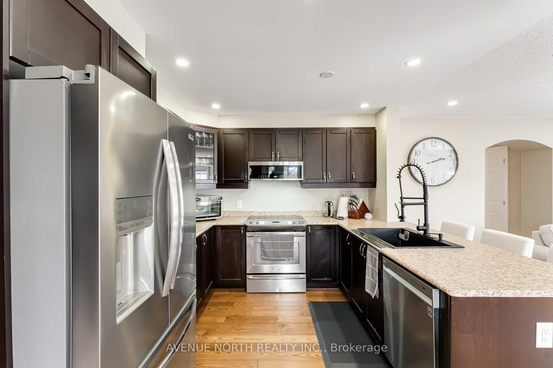 Photo 16 of 152 Eclipse Crescent, Ottawa, Notting Hill/Summerside — HOMEH