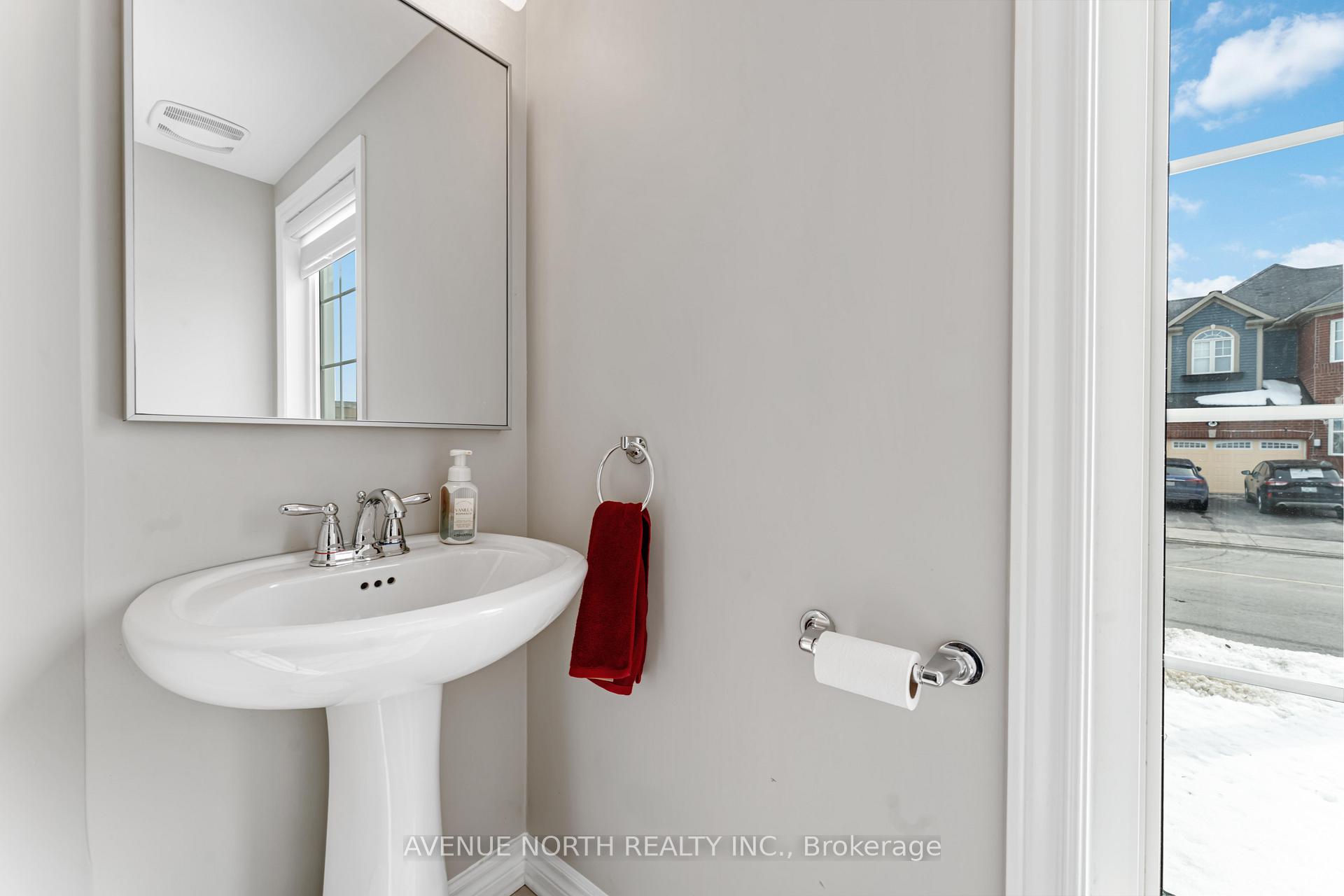 Photo 24 of 152 Eclipse Crescent, Ottawa, Notting Hill/Summerside — HOMEH