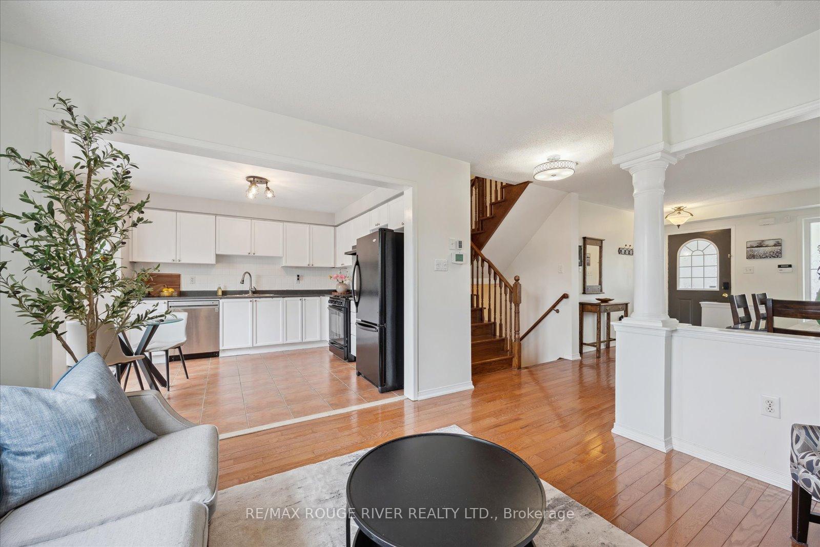 Photo 12 of 1654 Yardley Street, Oshawa, Taunton — HOMEH