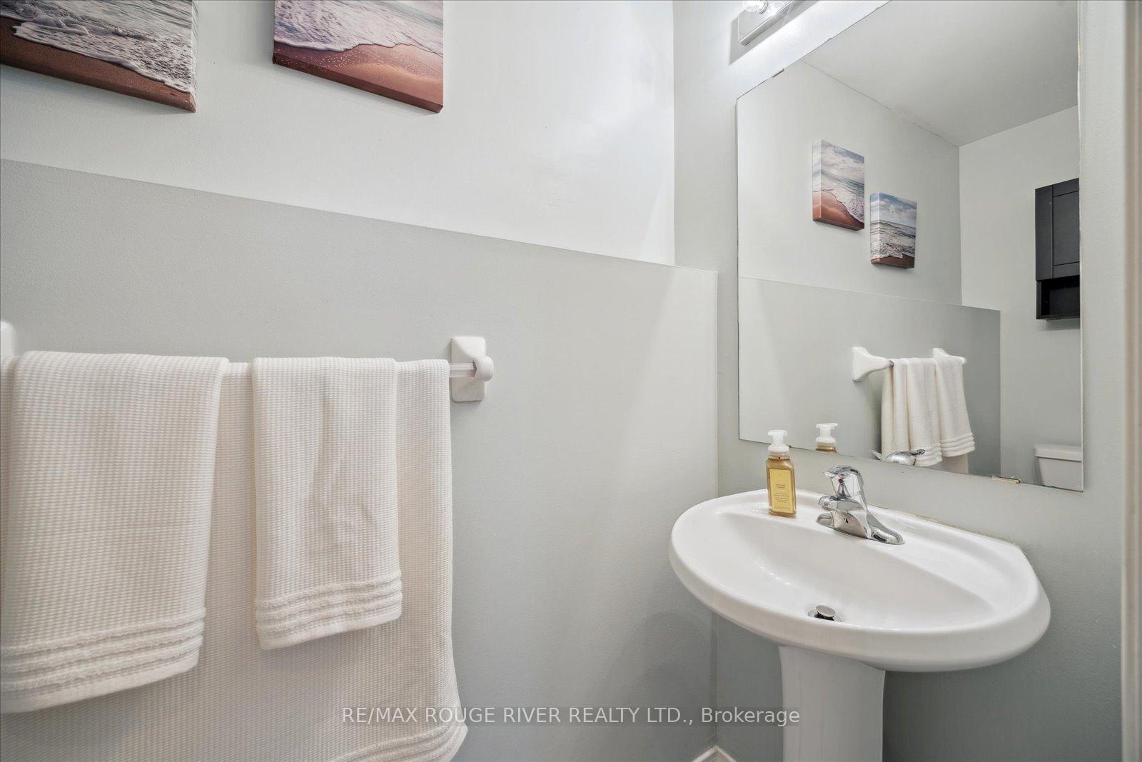 Photo 16 of 1654 Yardley Street, Oshawa, Taunton — HOMEH