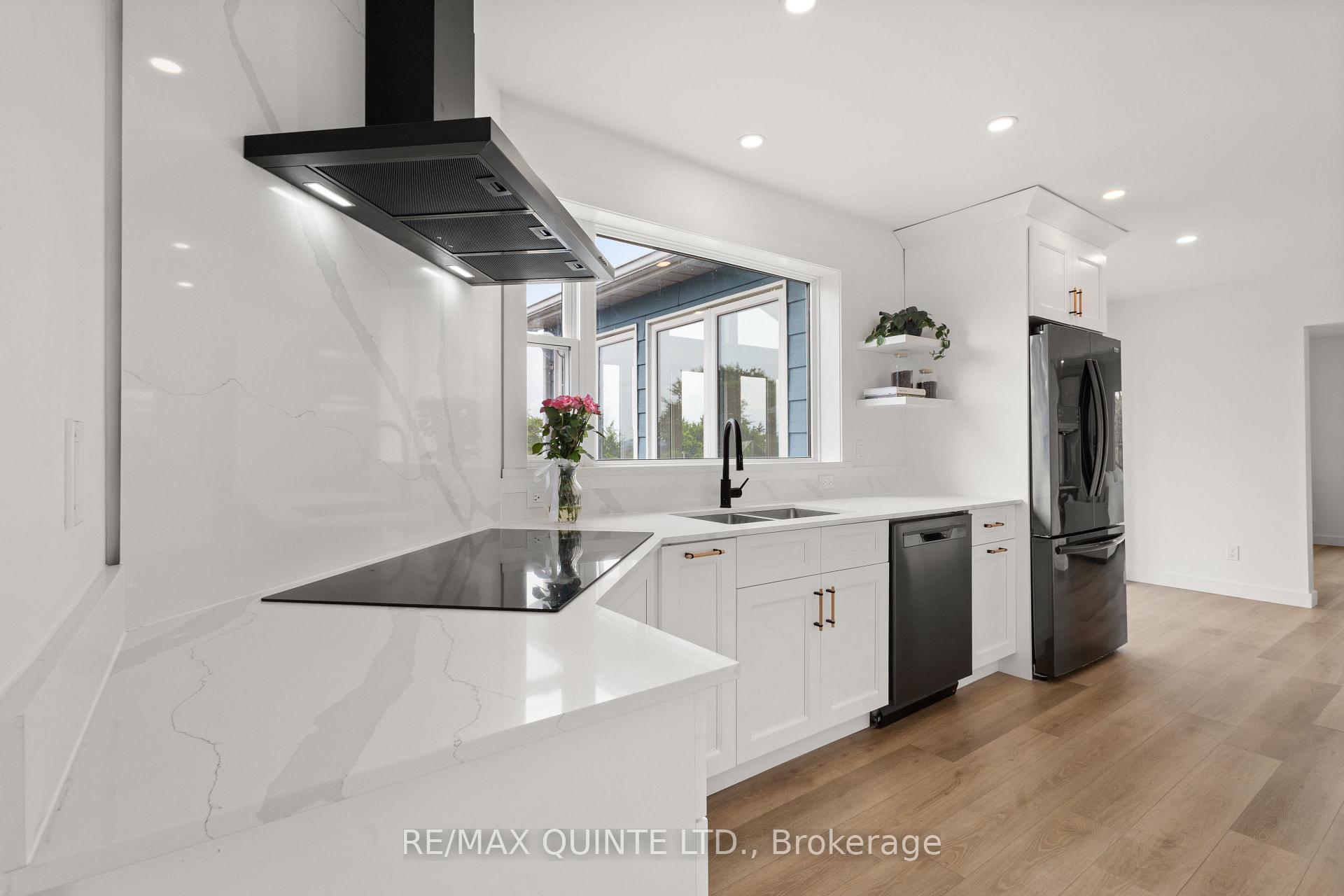 Photo 22 of 3130 County Rd 3, Prince Edward County, Ameliasburg Ward — HOMEH