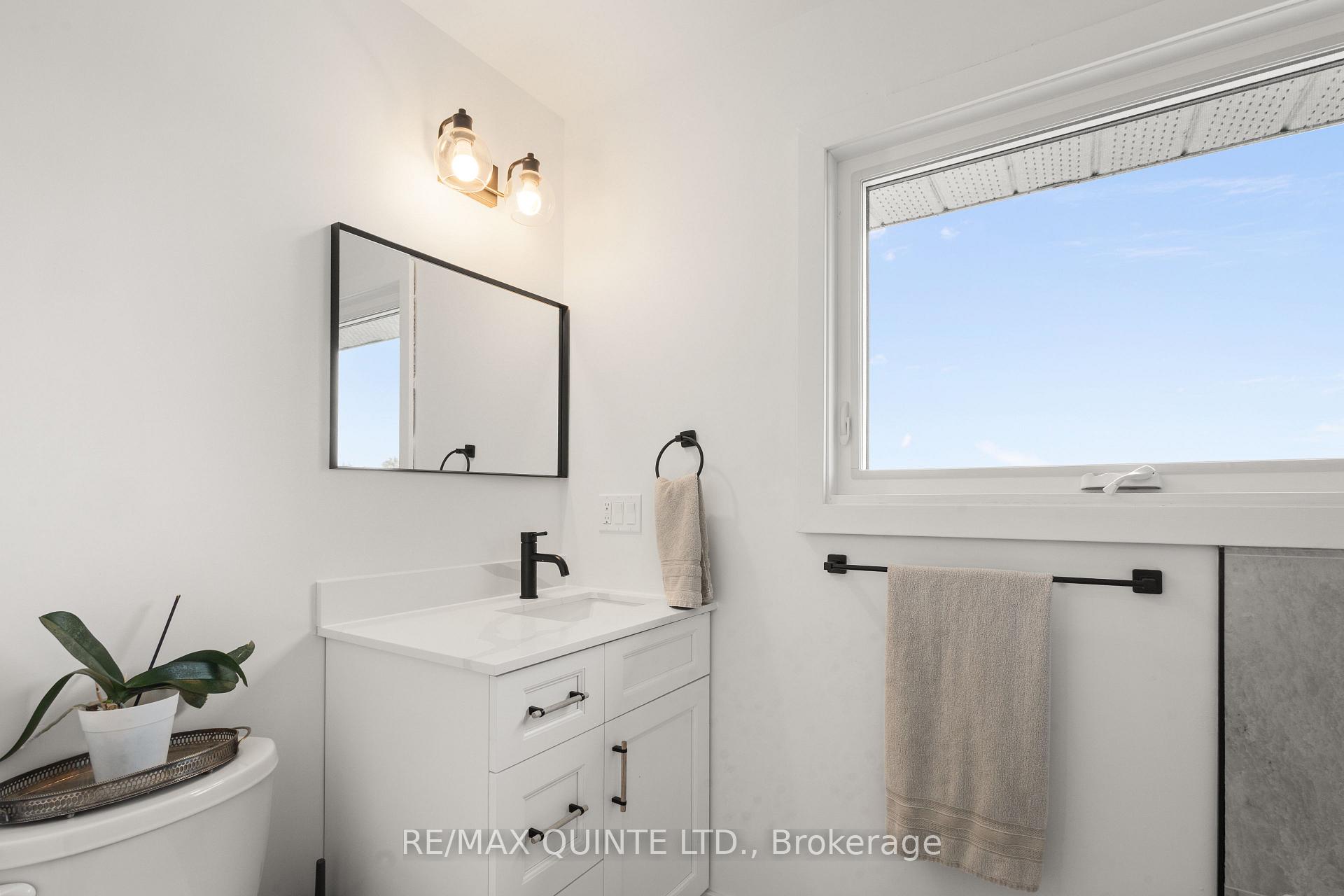 Photo 37 of 3130 County Rd 3, Prince Edward County, Ameliasburg Ward — HOMEH