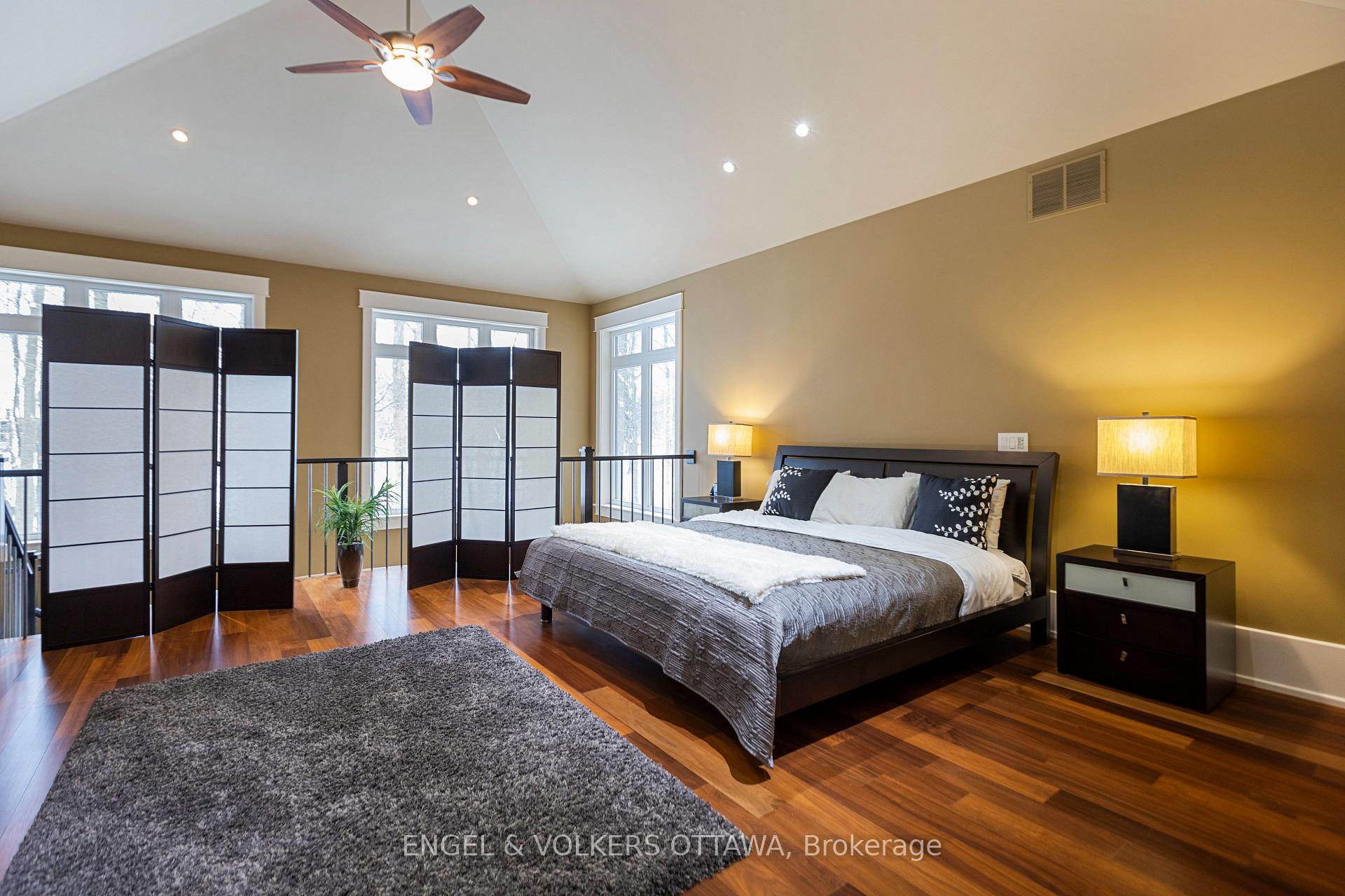 Photo 20 of 1420 Royal Maple Drive S, Ottawa, Cumberland Ridge — HOMEH