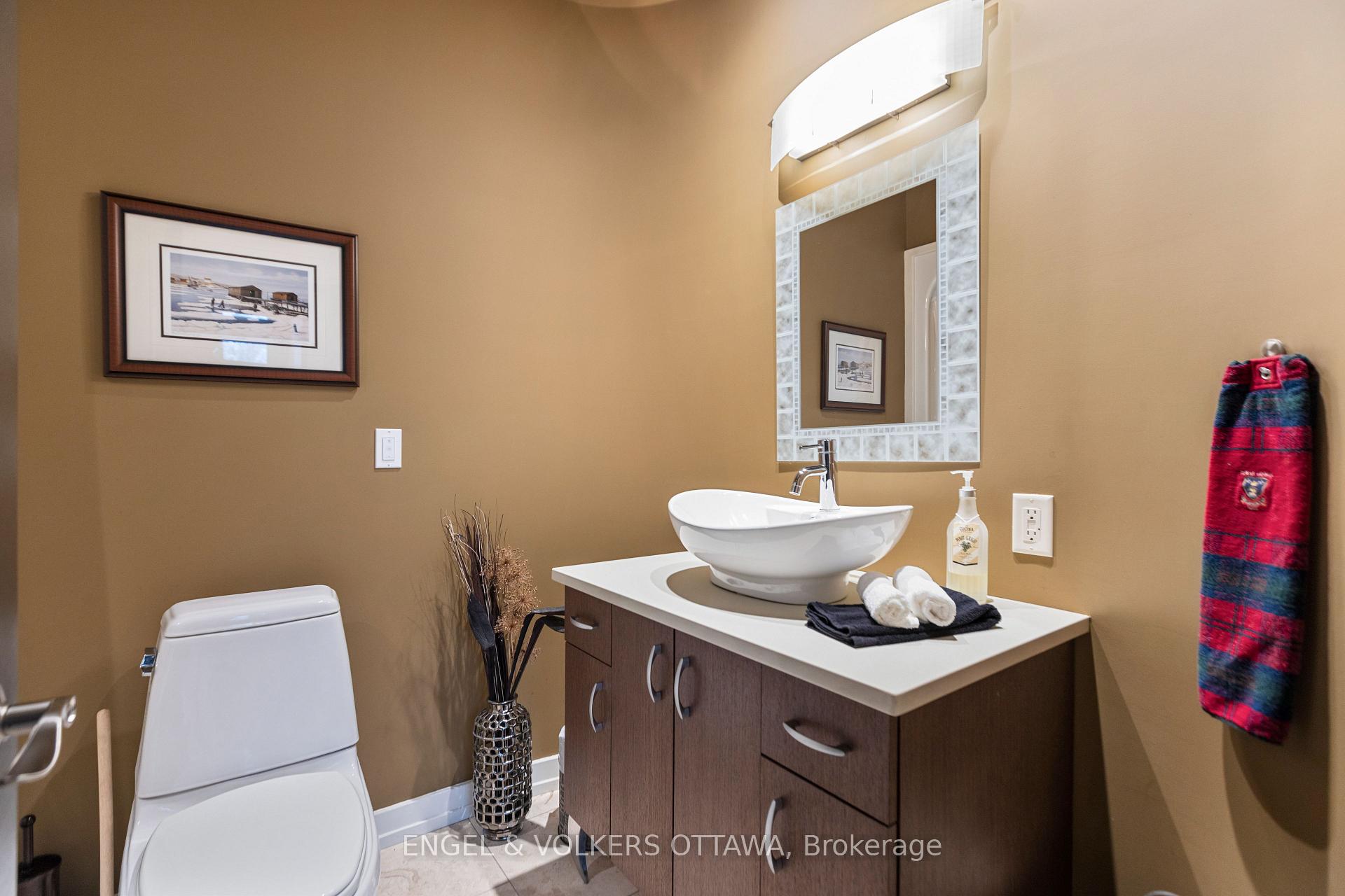 Photo 31 of 1420 Royal Maple Drive S, Ottawa, Cumberland Ridge — HOMEH