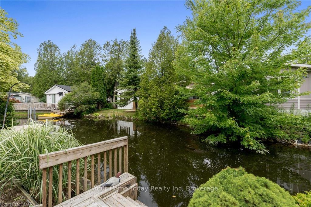 Photo 37 of 10 Pine Road, Puslinch, Rural Puslinch East — HOMEH
