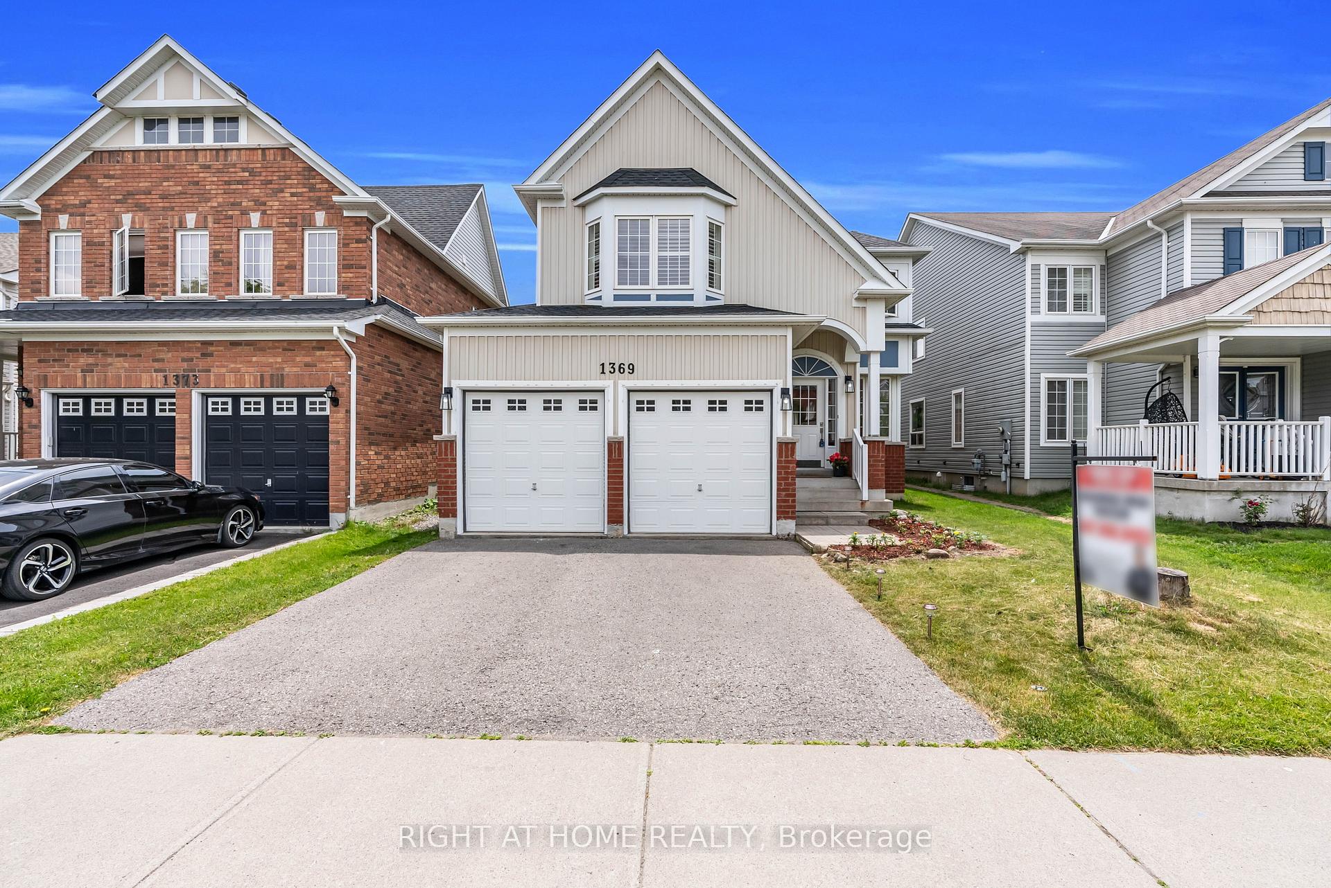 Photo 1 of 1369 Coldstream Drive, Oshawa, Taunton — HOMEH