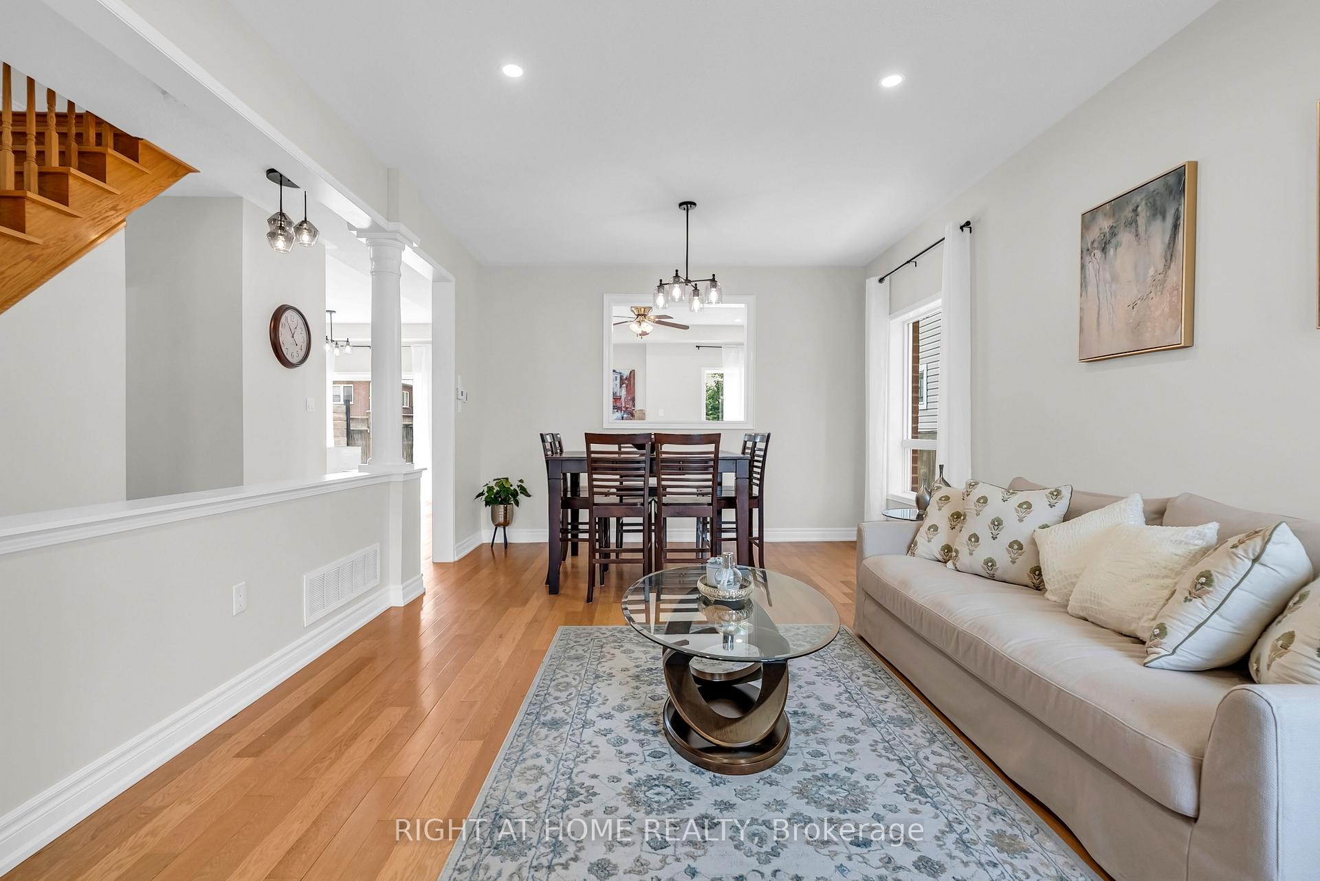Photo 10 of 1369 Coldstream Drive, Oshawa, Taunton — HOMEH